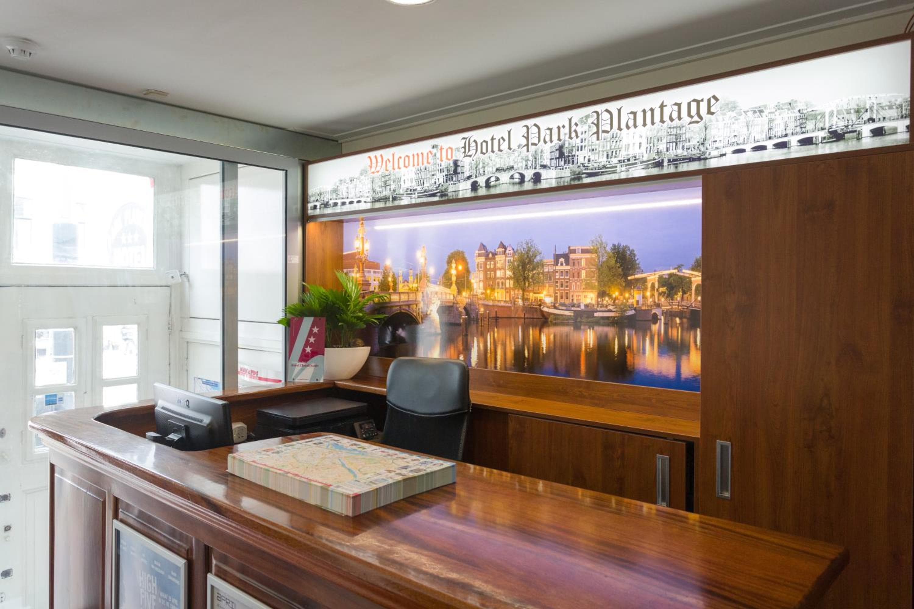 Hotel Park Plantage — 10