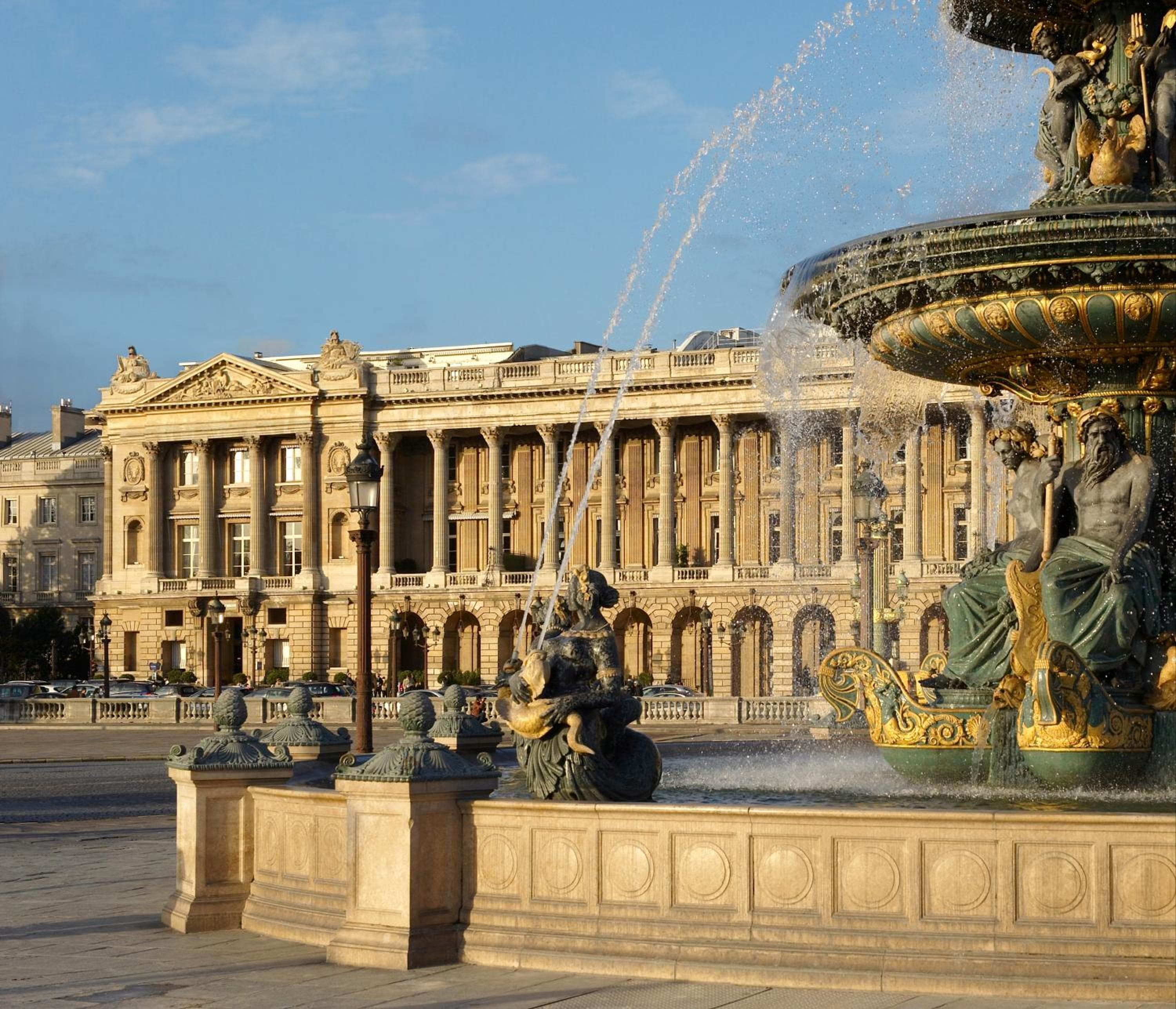 Hotel de Crillon — 15