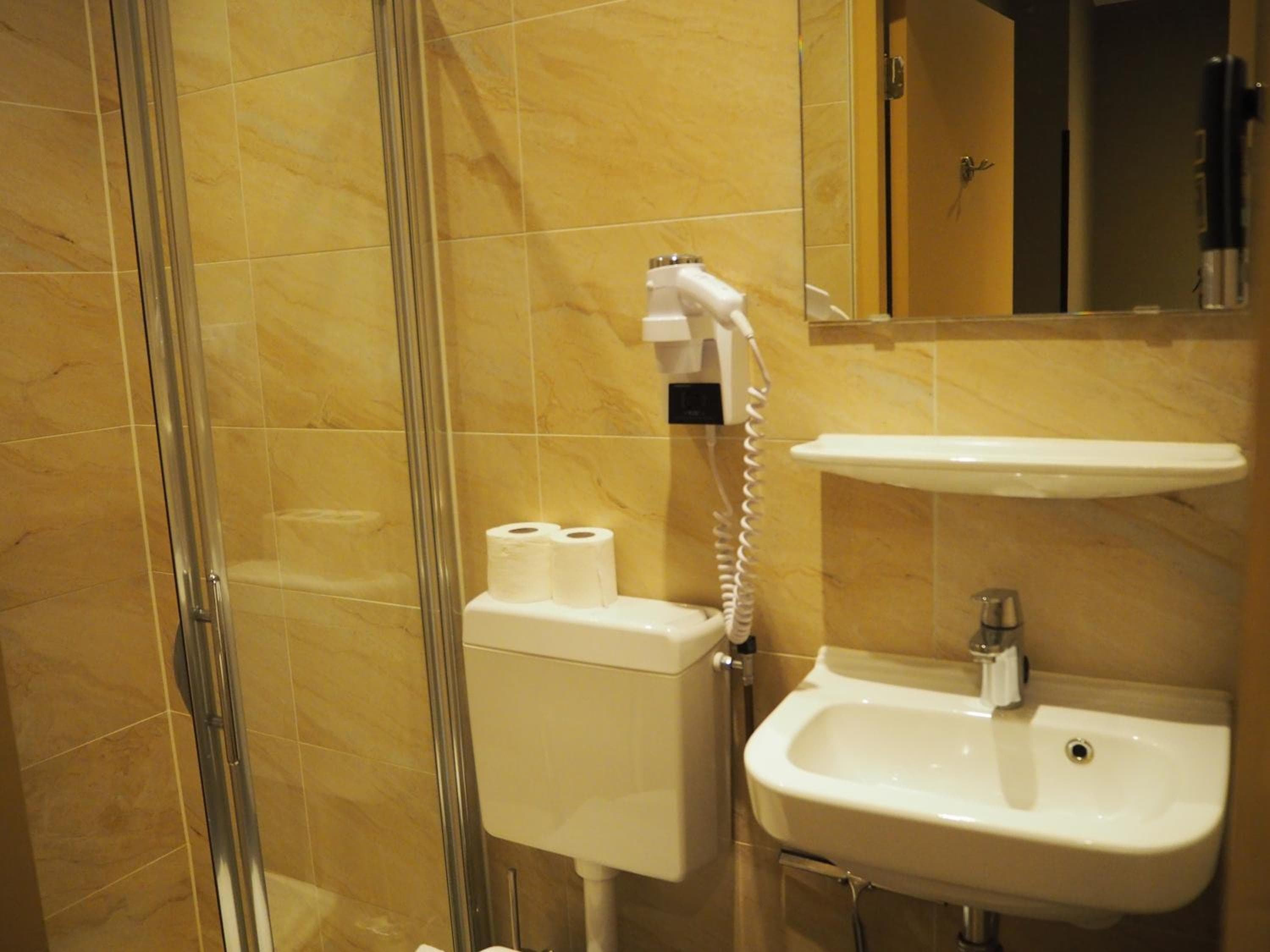 Hotel Aston City — 26