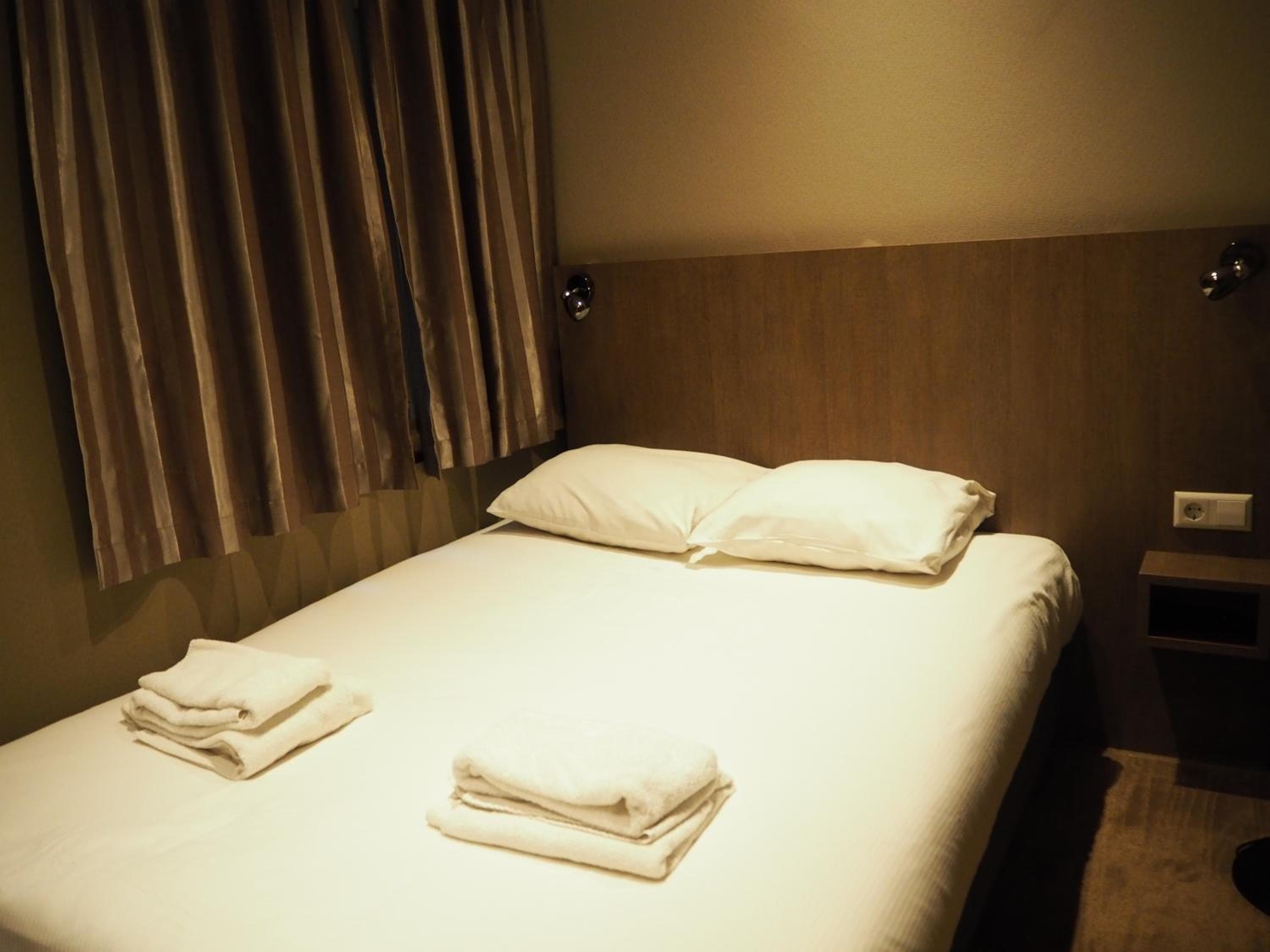Hotel Aston City — 11
