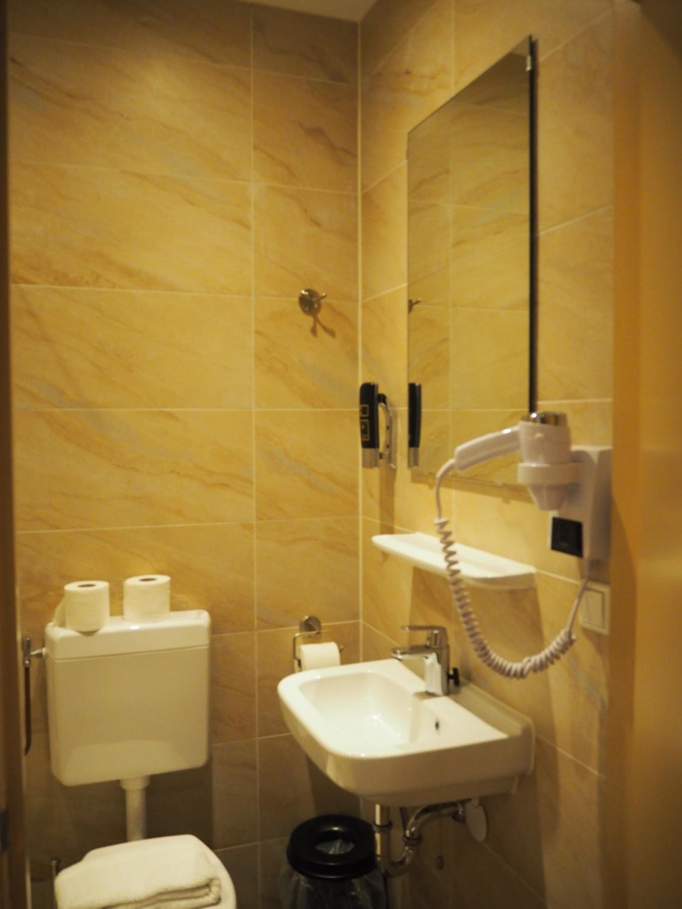 Hotel Aston City — 25