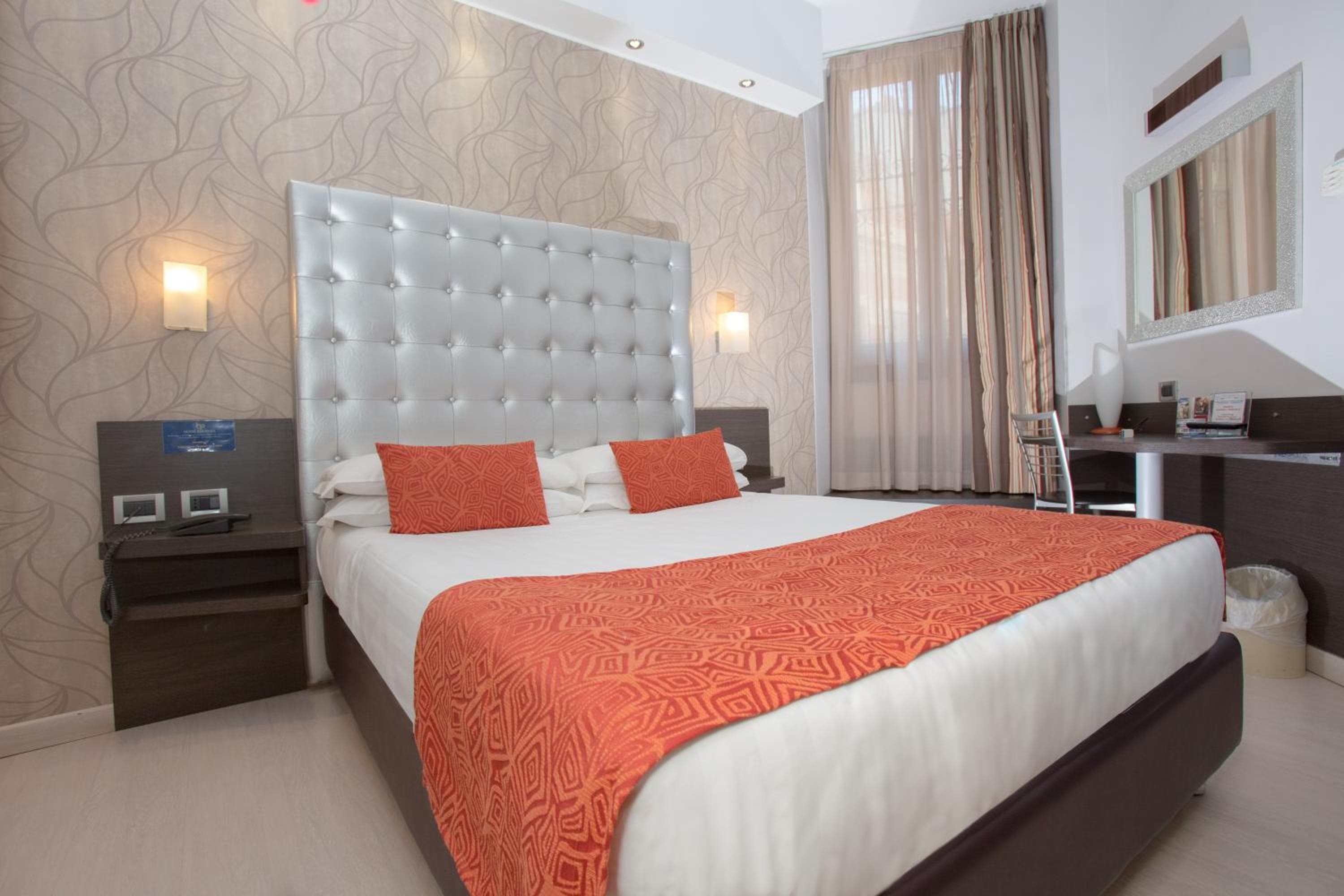 Hotel Piacenza — 22