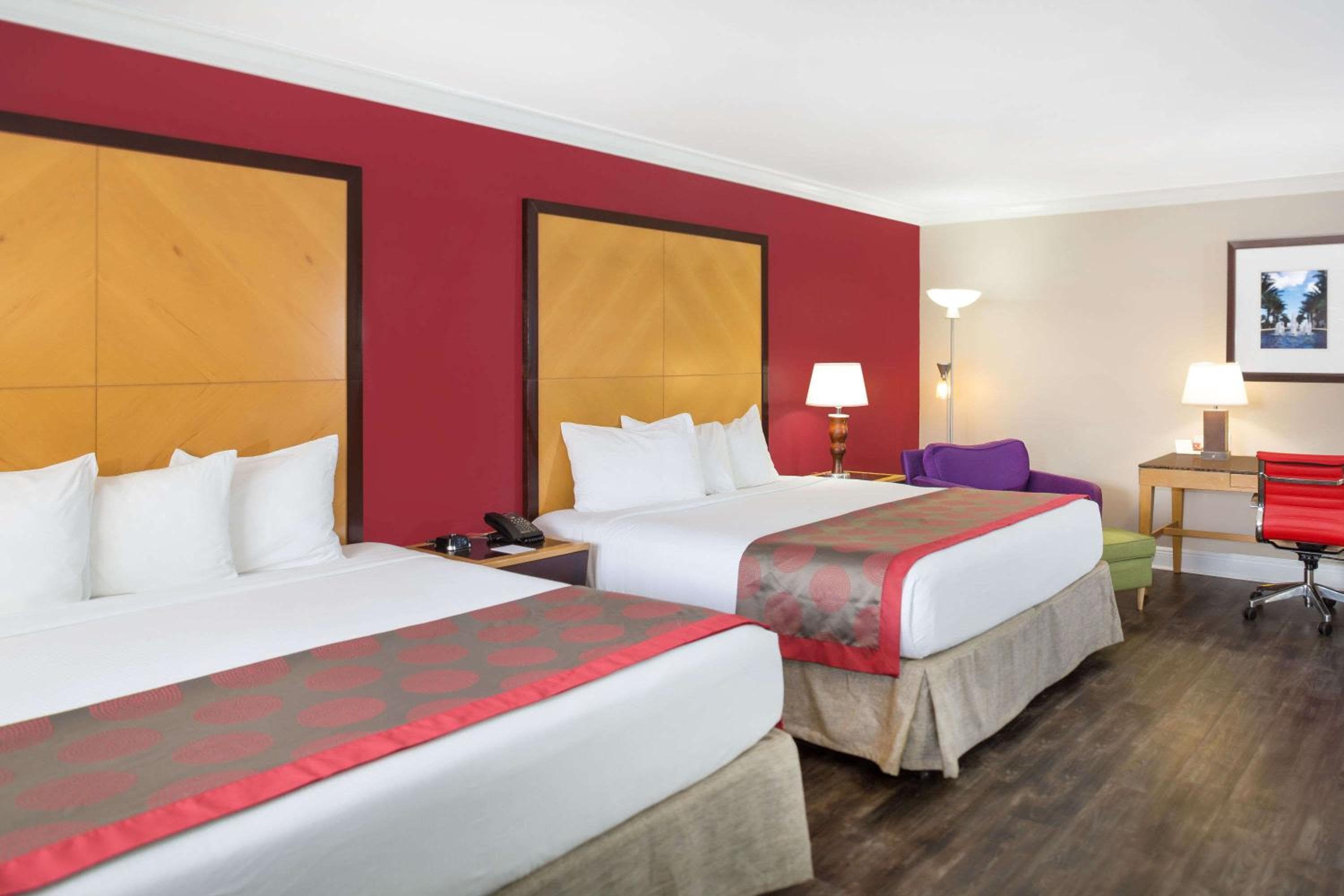 Ramada by Wyndham Miami Springs/Aeropuerto Internacional de Miami — 20