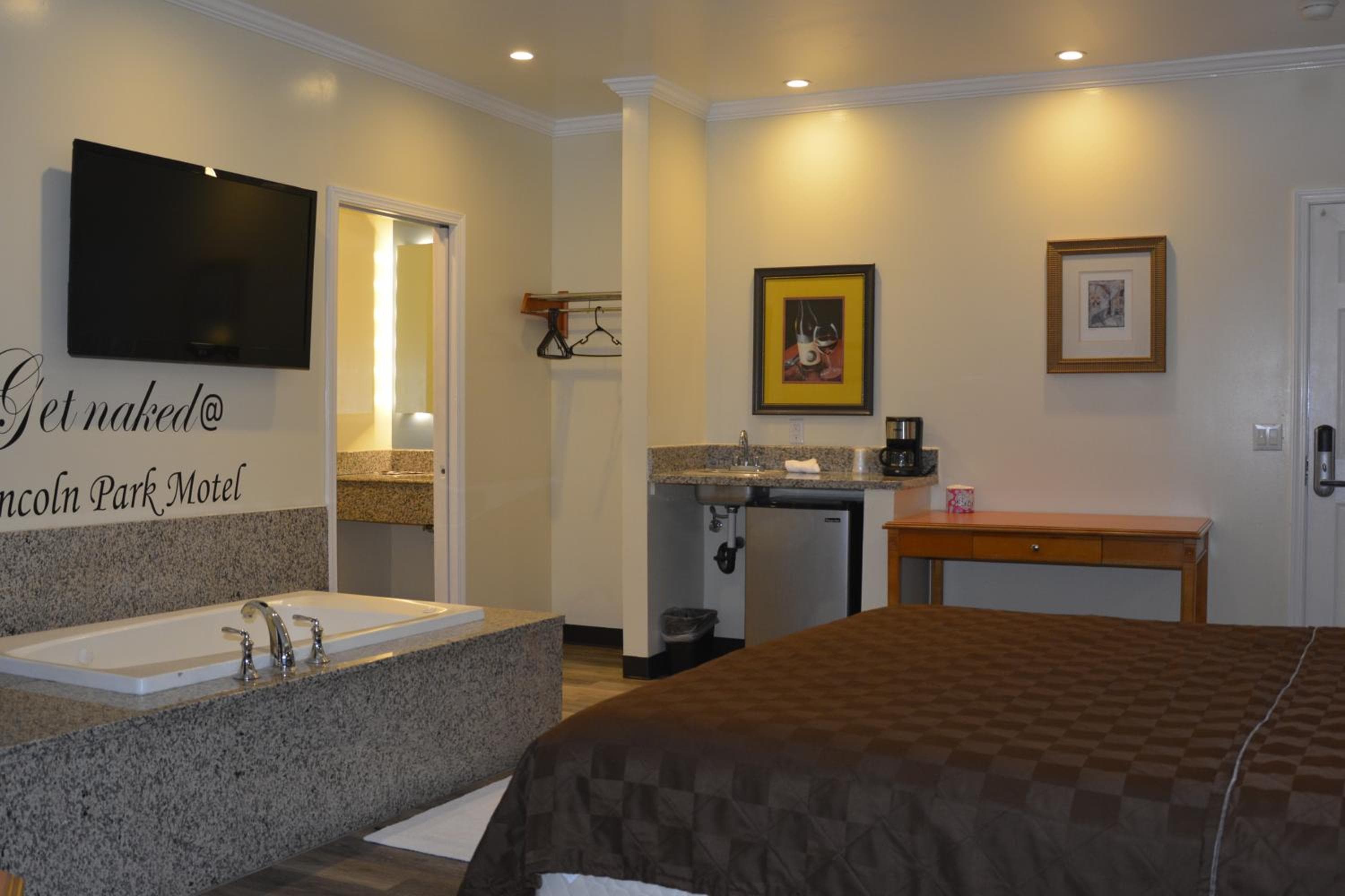 Motel Lincoln Park — 14