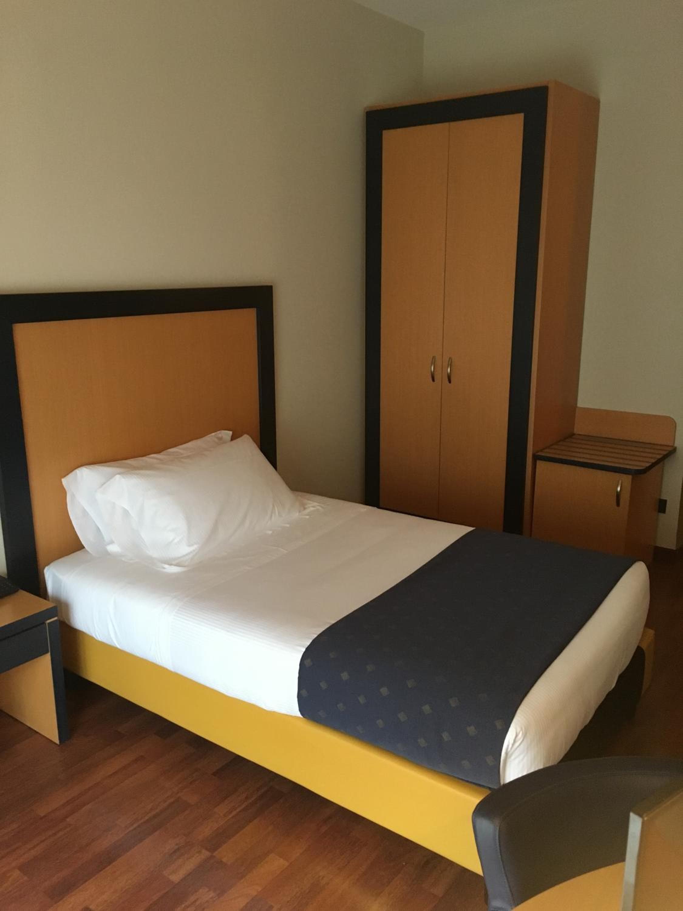 Plus Welcome Milano → Plus Willkommen Milano — 19