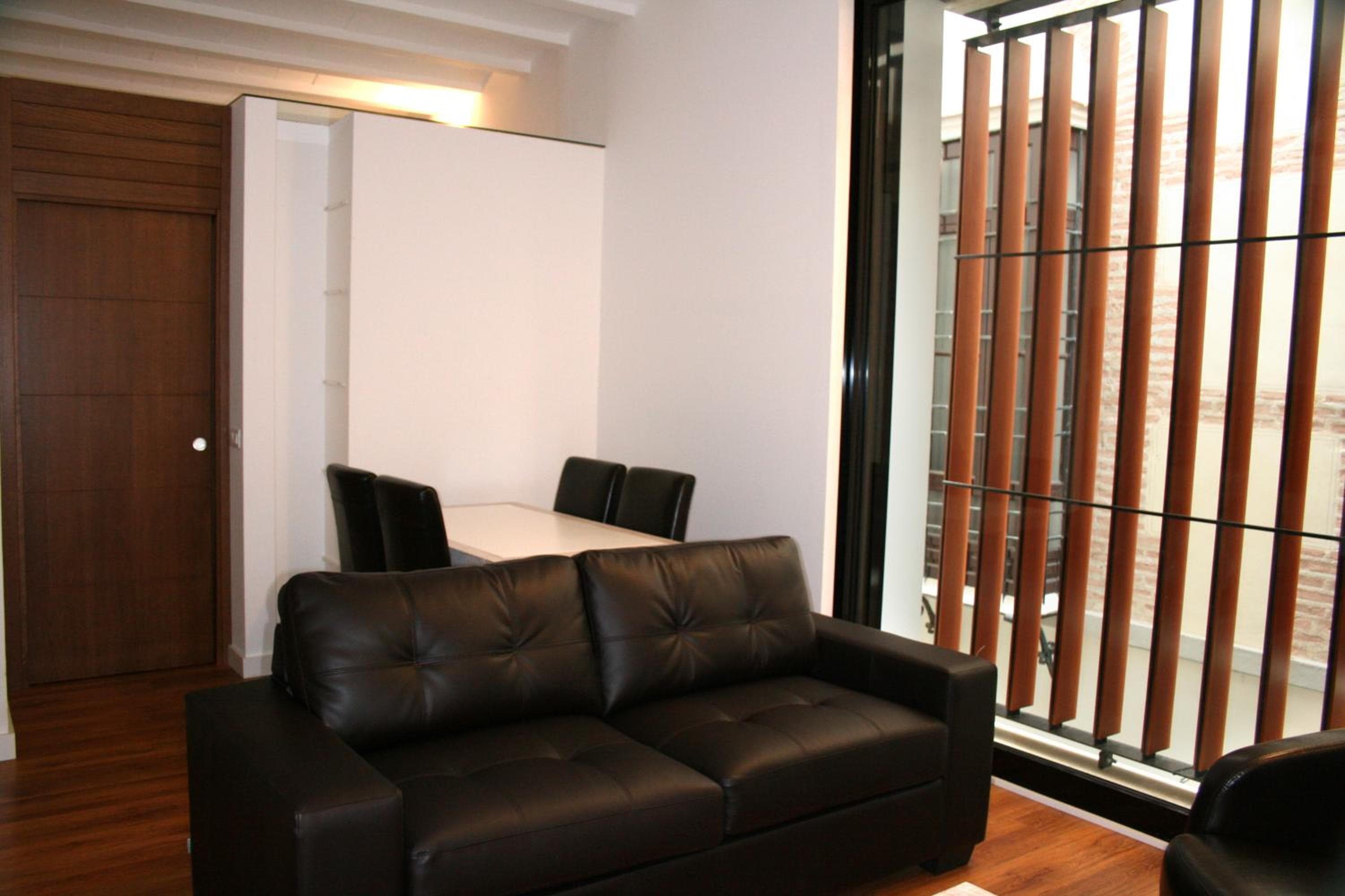 Apartamentos Coronado — 24