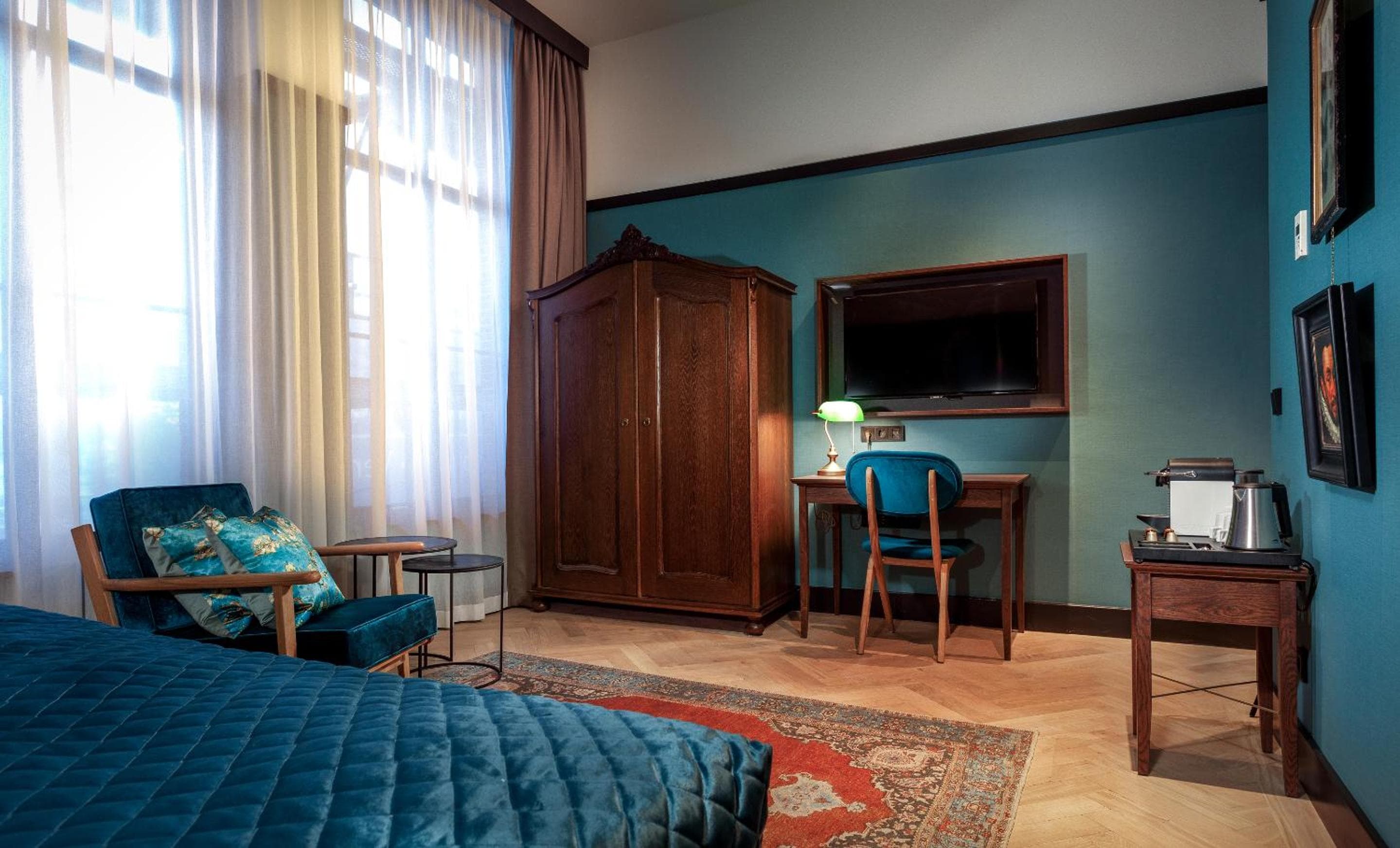 El hotel de Hendrick — 7