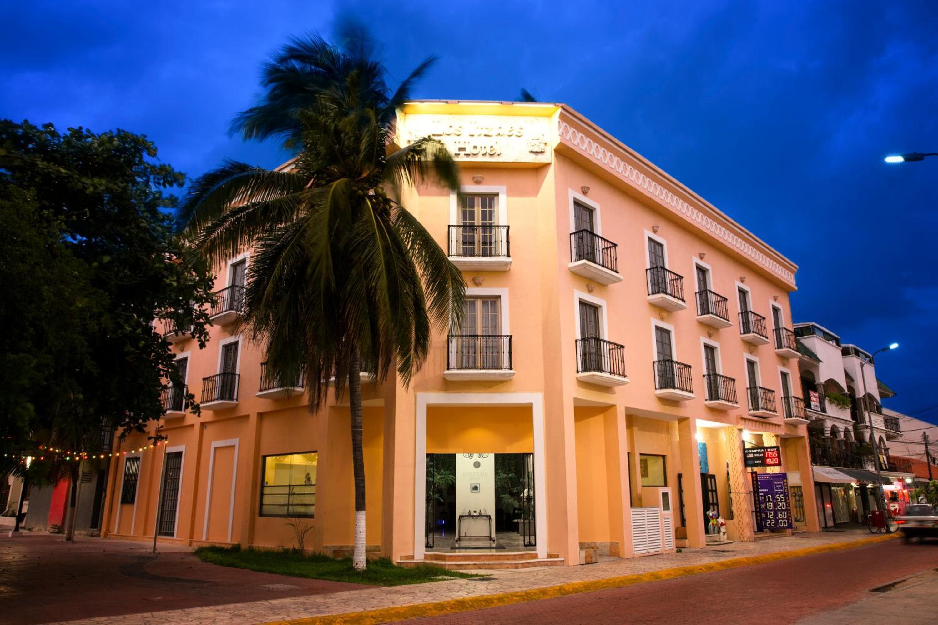 Hotel Los Itzaes vicino alla 5 av — 1