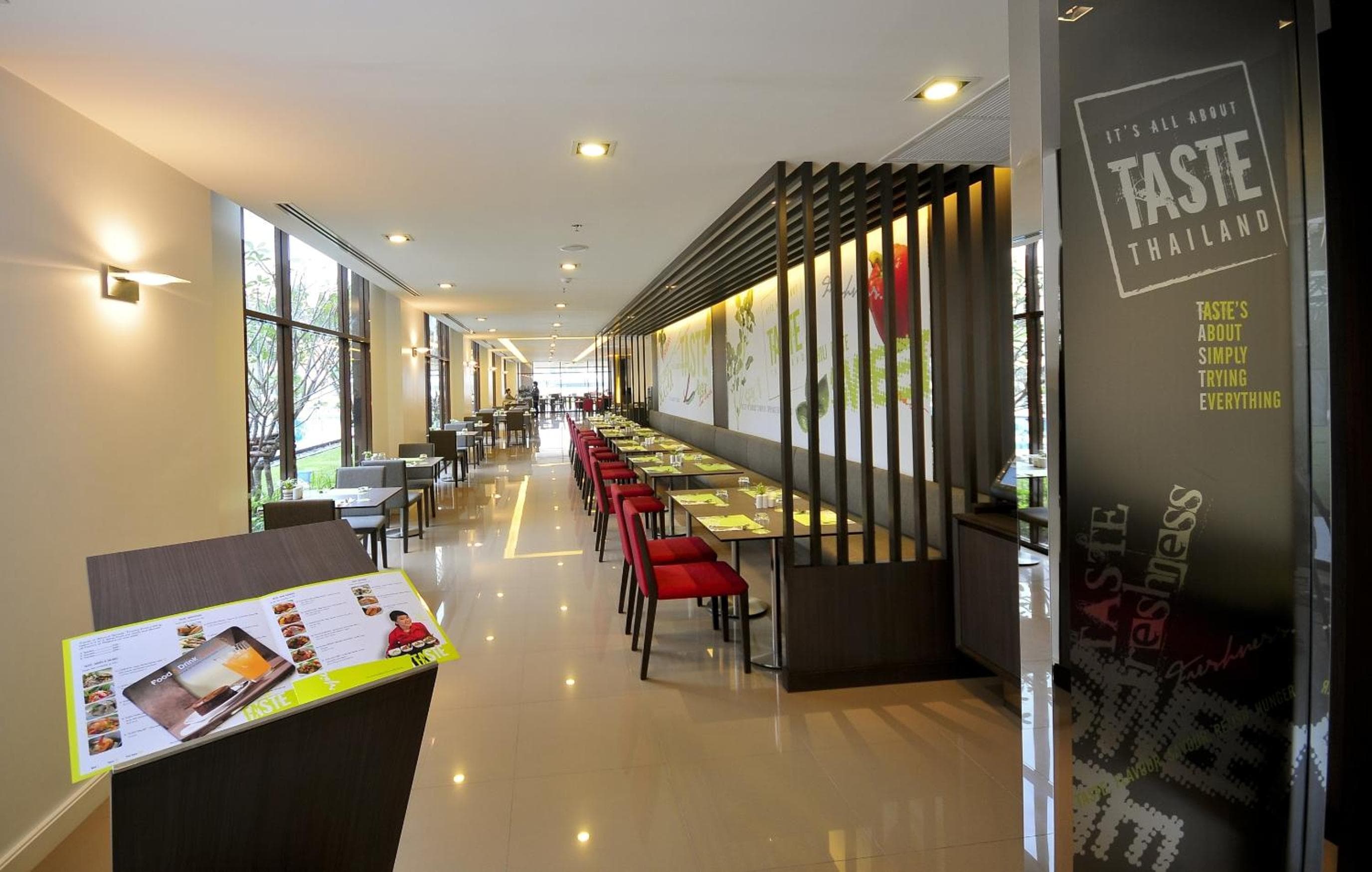 Ibis Bangkok Riverside — 23