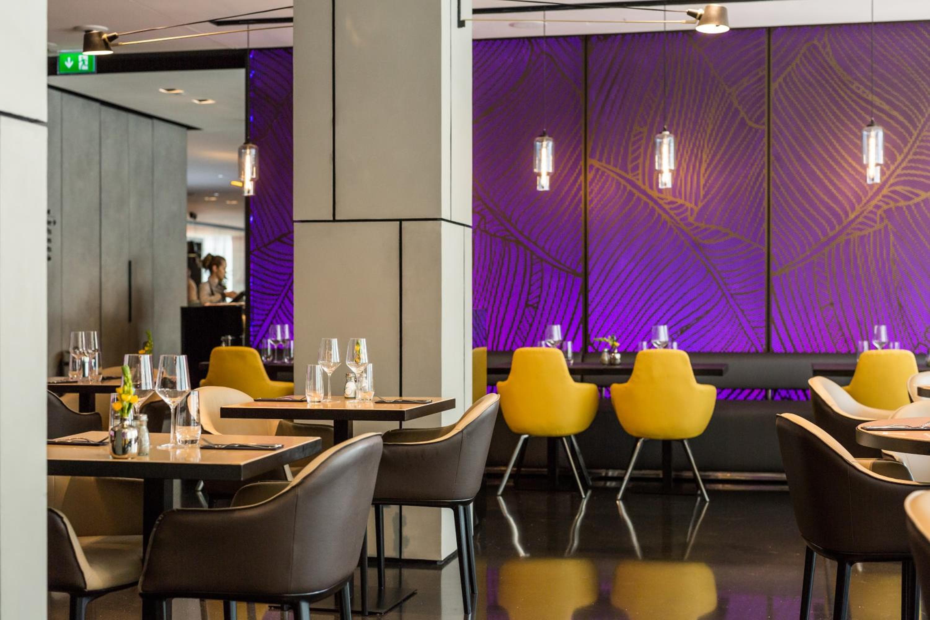 Park Plaza Londres, Park Royal — 21
