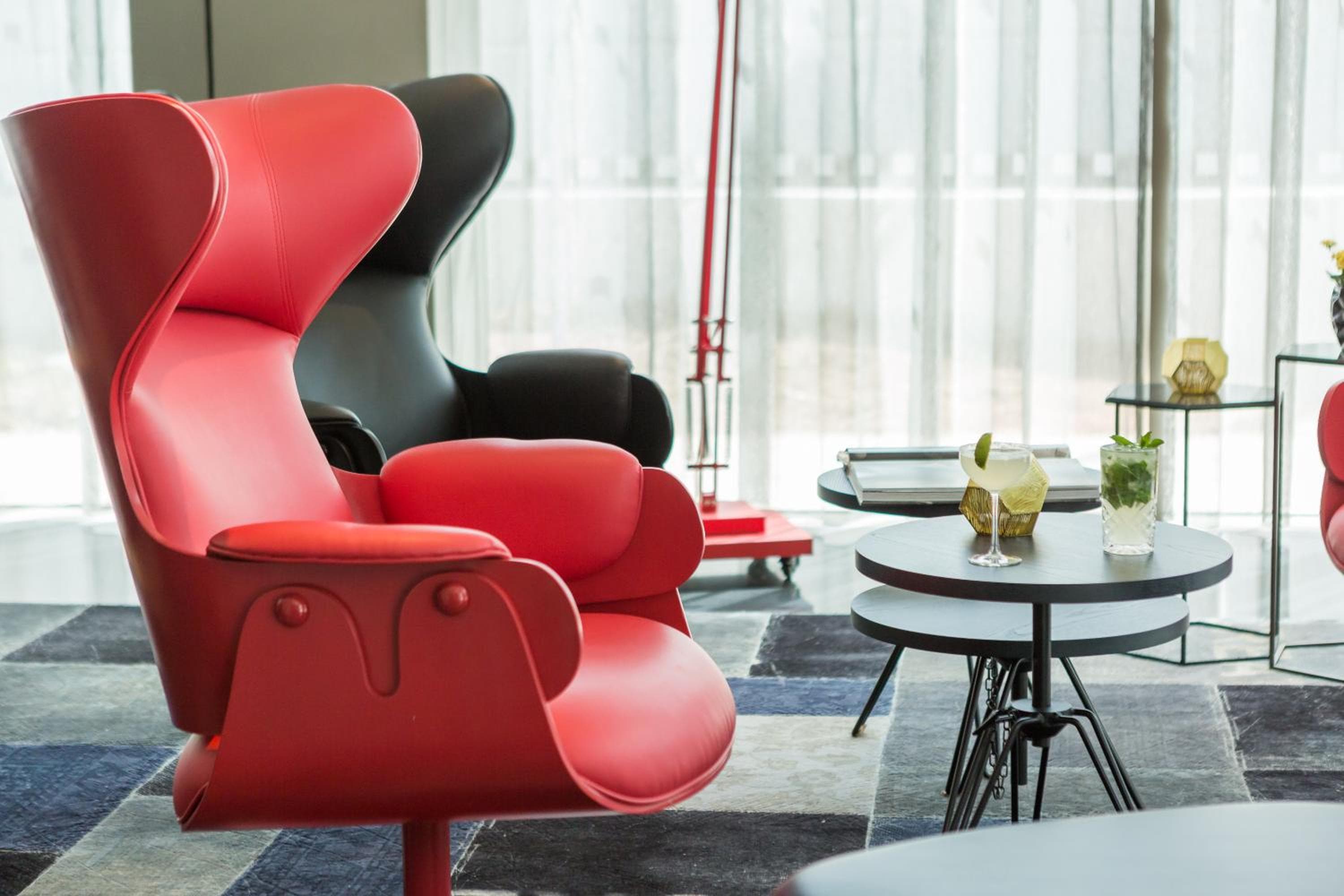 Park Plaza Londres, Park Royal — 14