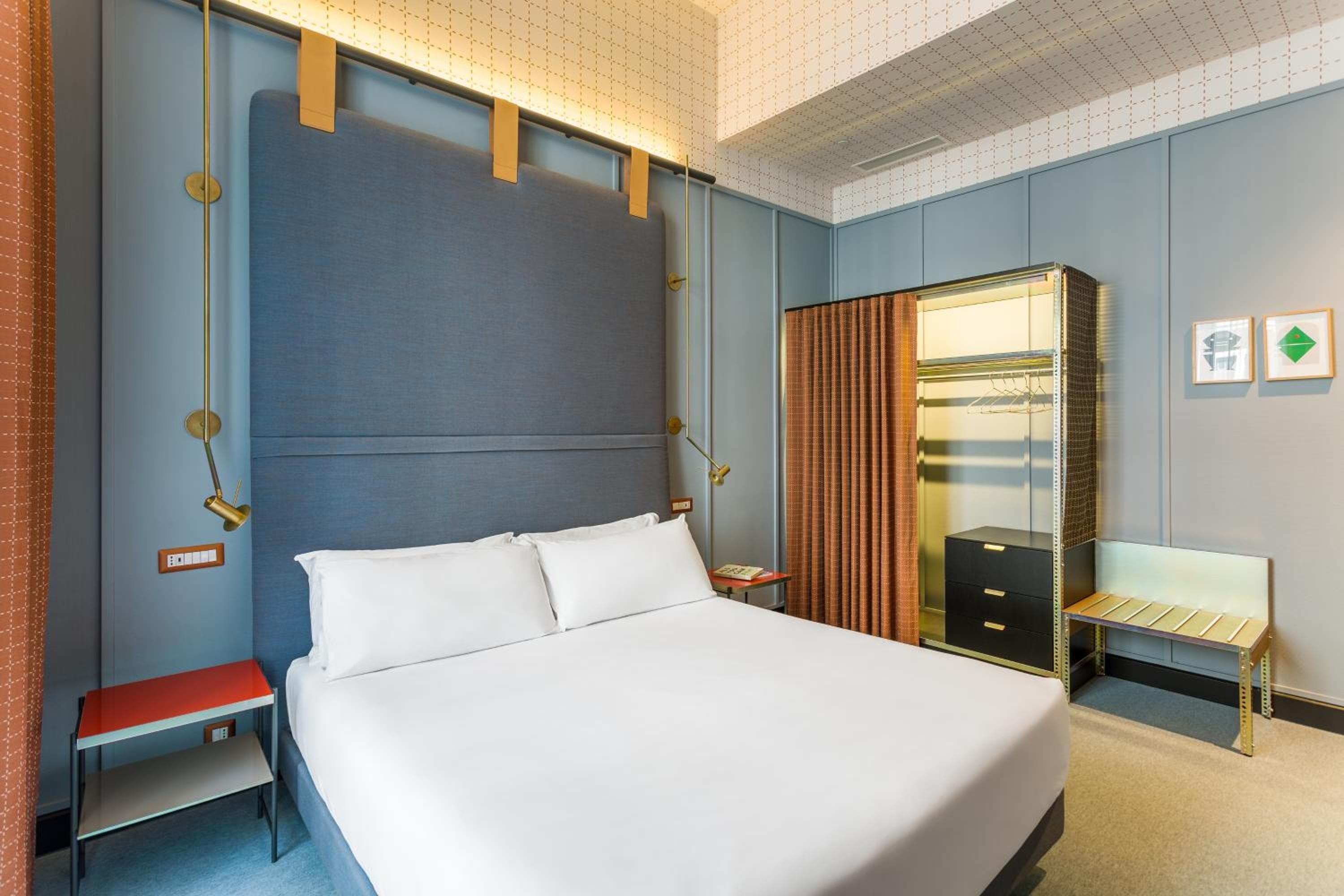 Room Mate Collection Giulia, Milan hotel, Silvio Pellico 4, Milan, Italy — photo 44