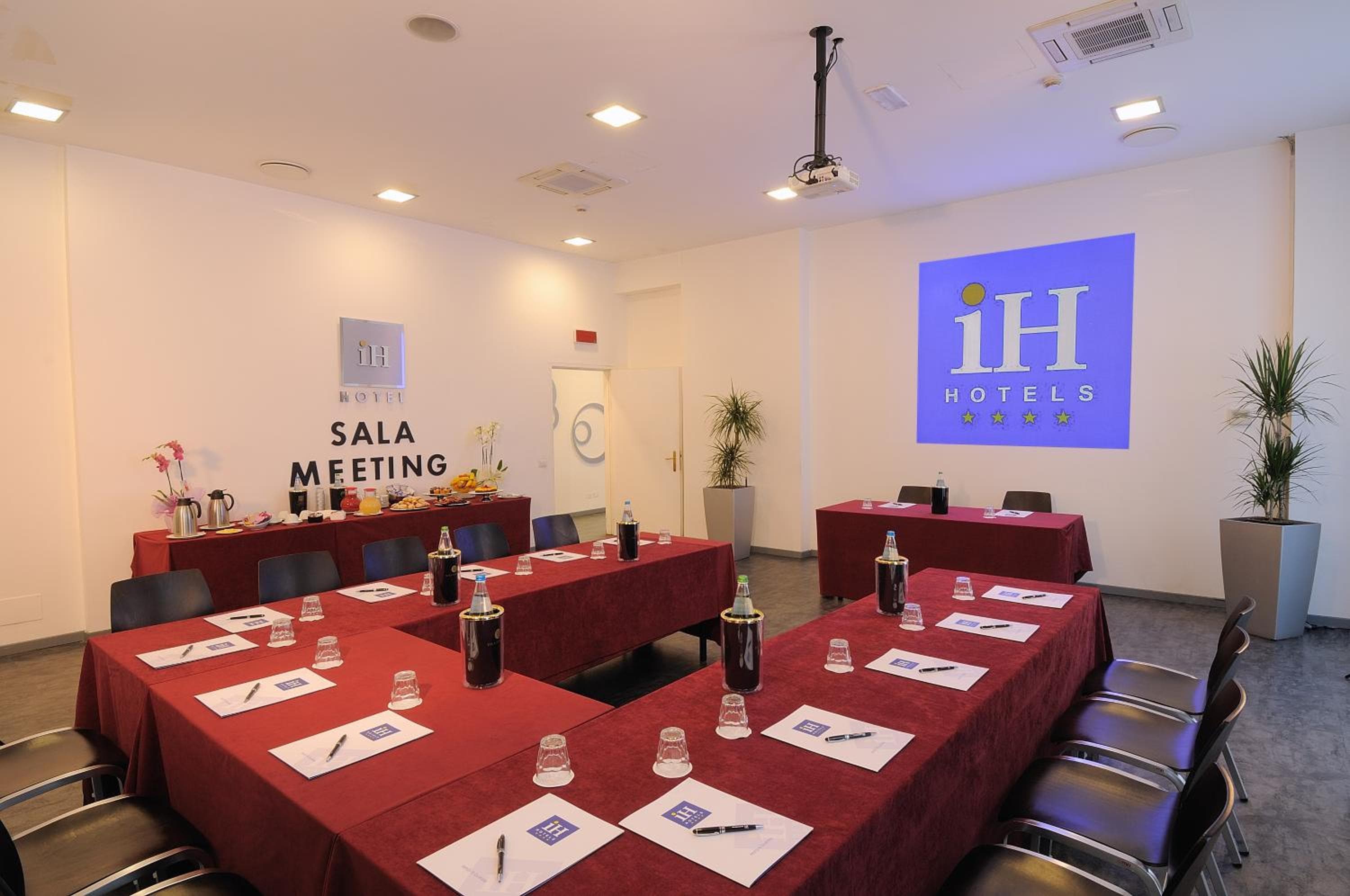 iH Hotels Milano Lorenteggio — 24