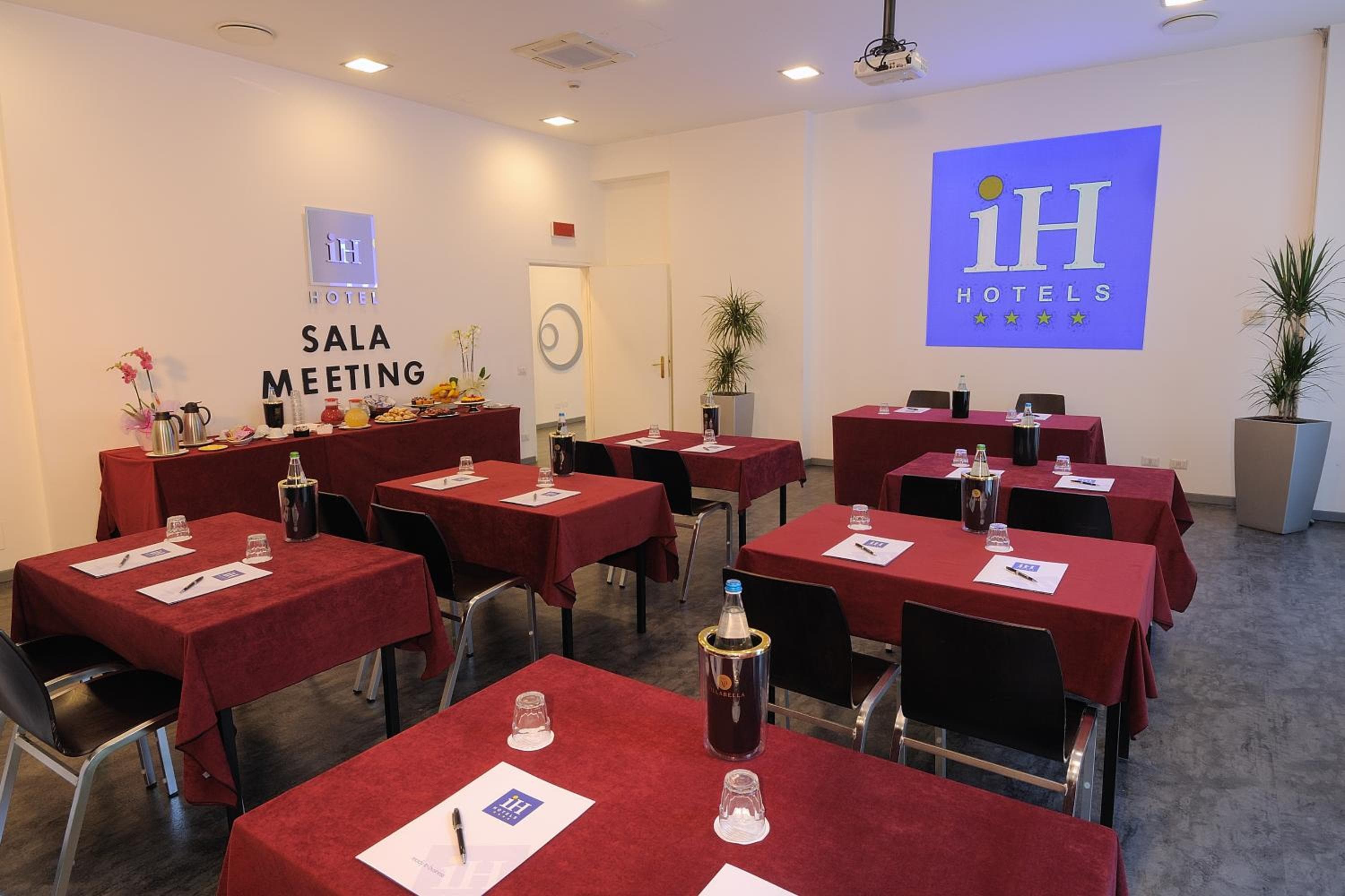 iH Hotels Milano Lorenteggio — 7
