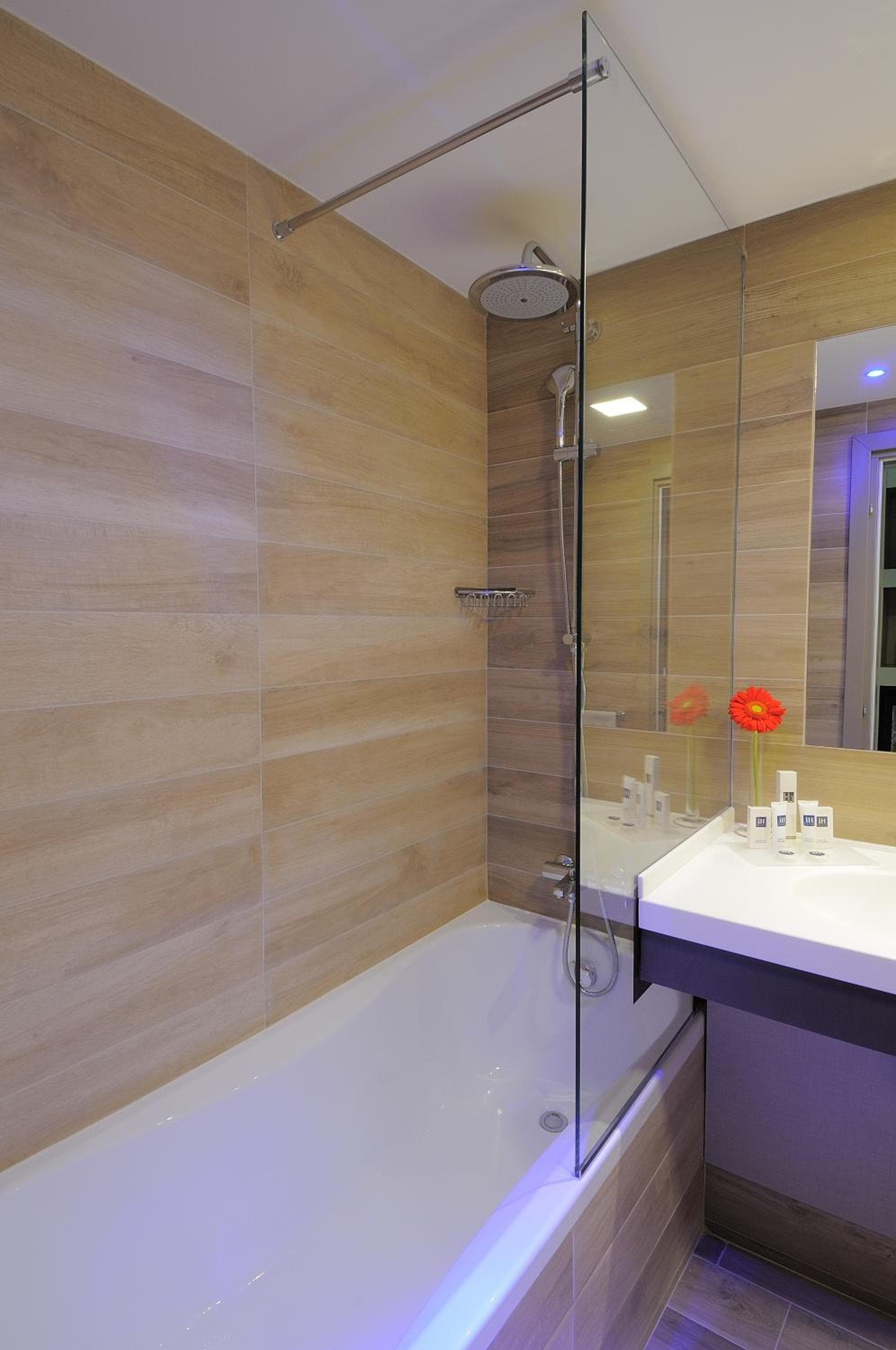 iH Hotels Milano Lorenteggio — 22