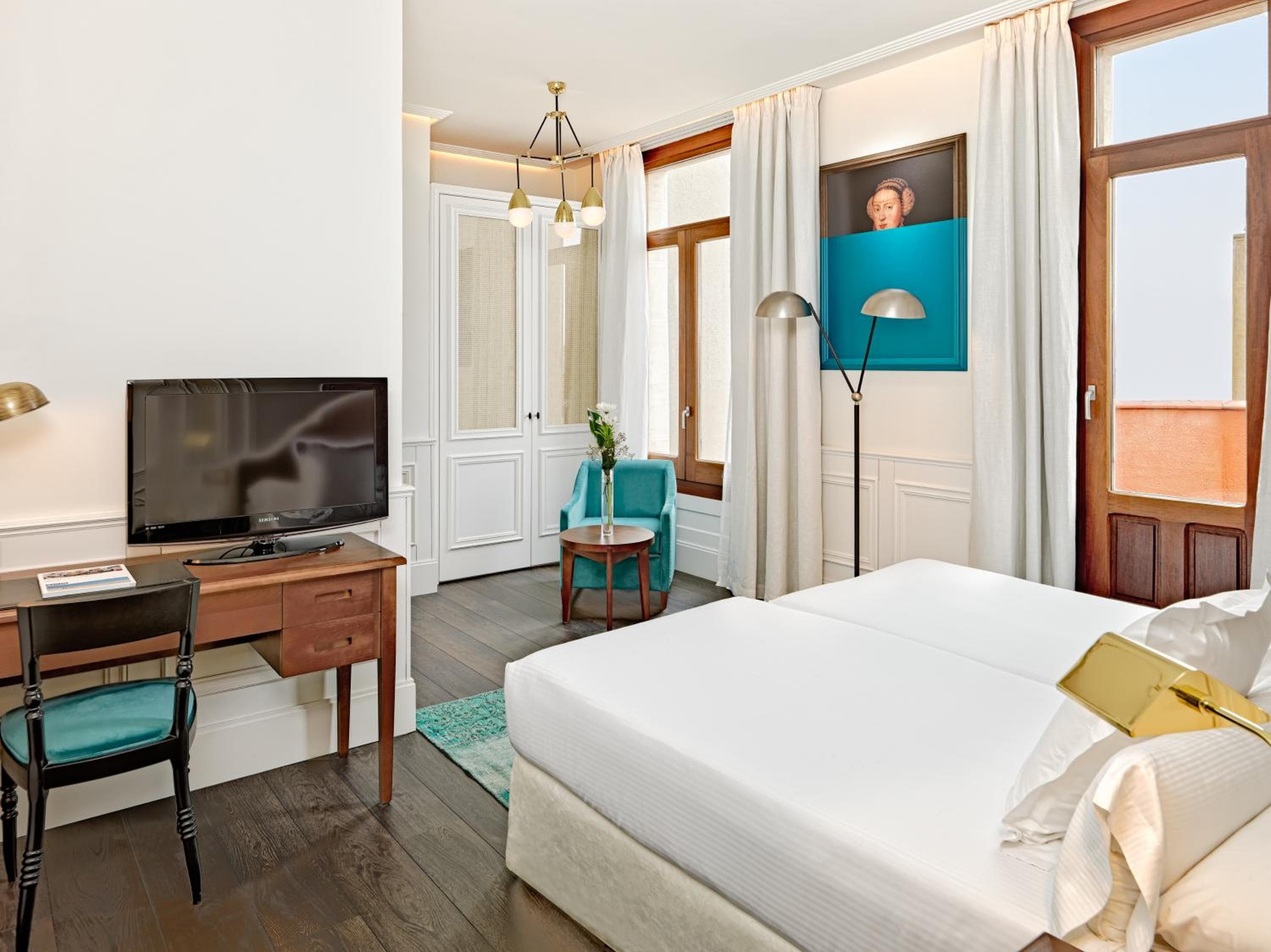 Boutique Hotel H10 Villa de la Reina — 16