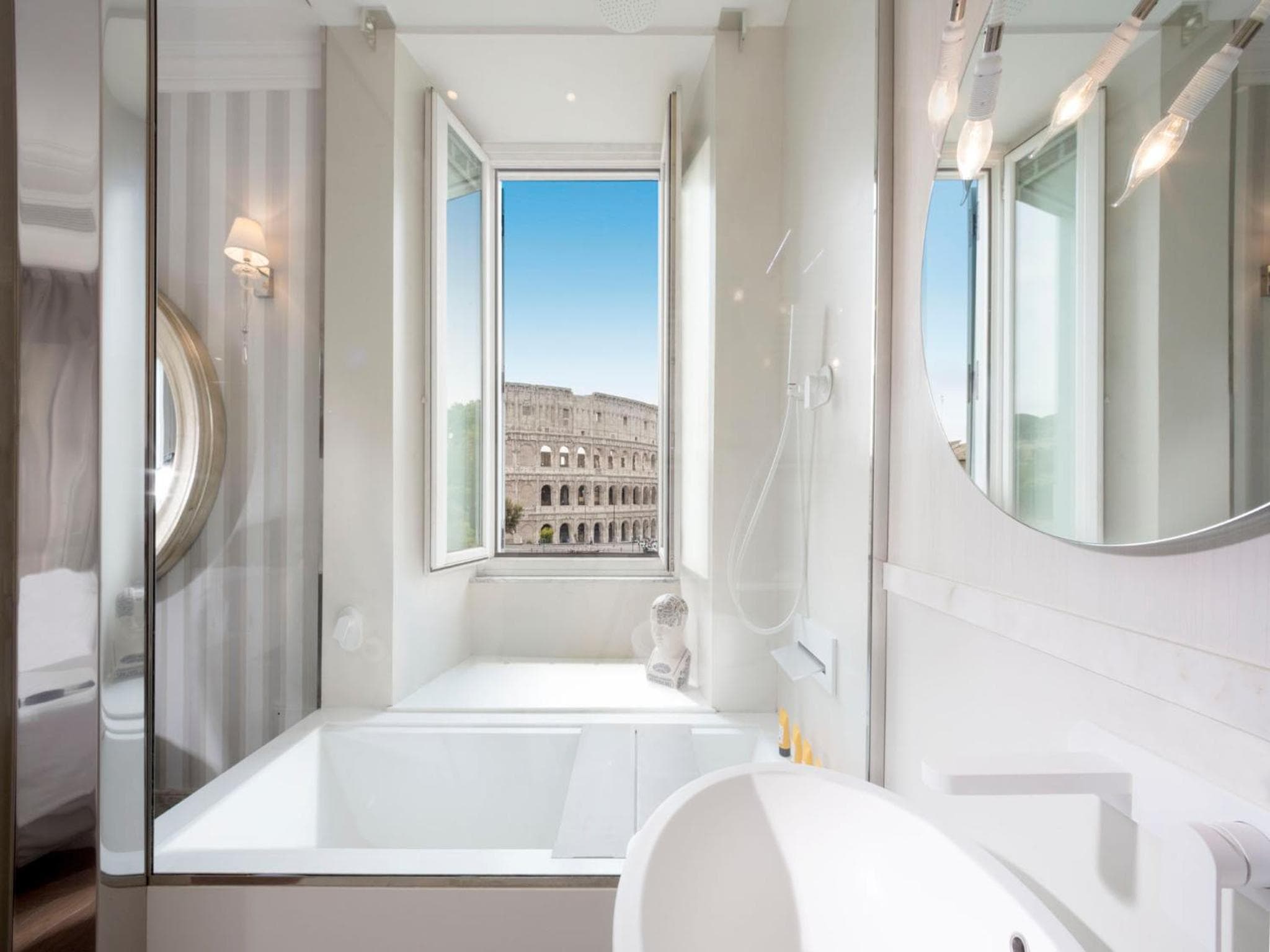 Hotel Palazzo Manfredi – Small Luxury Hotels of the World — 25