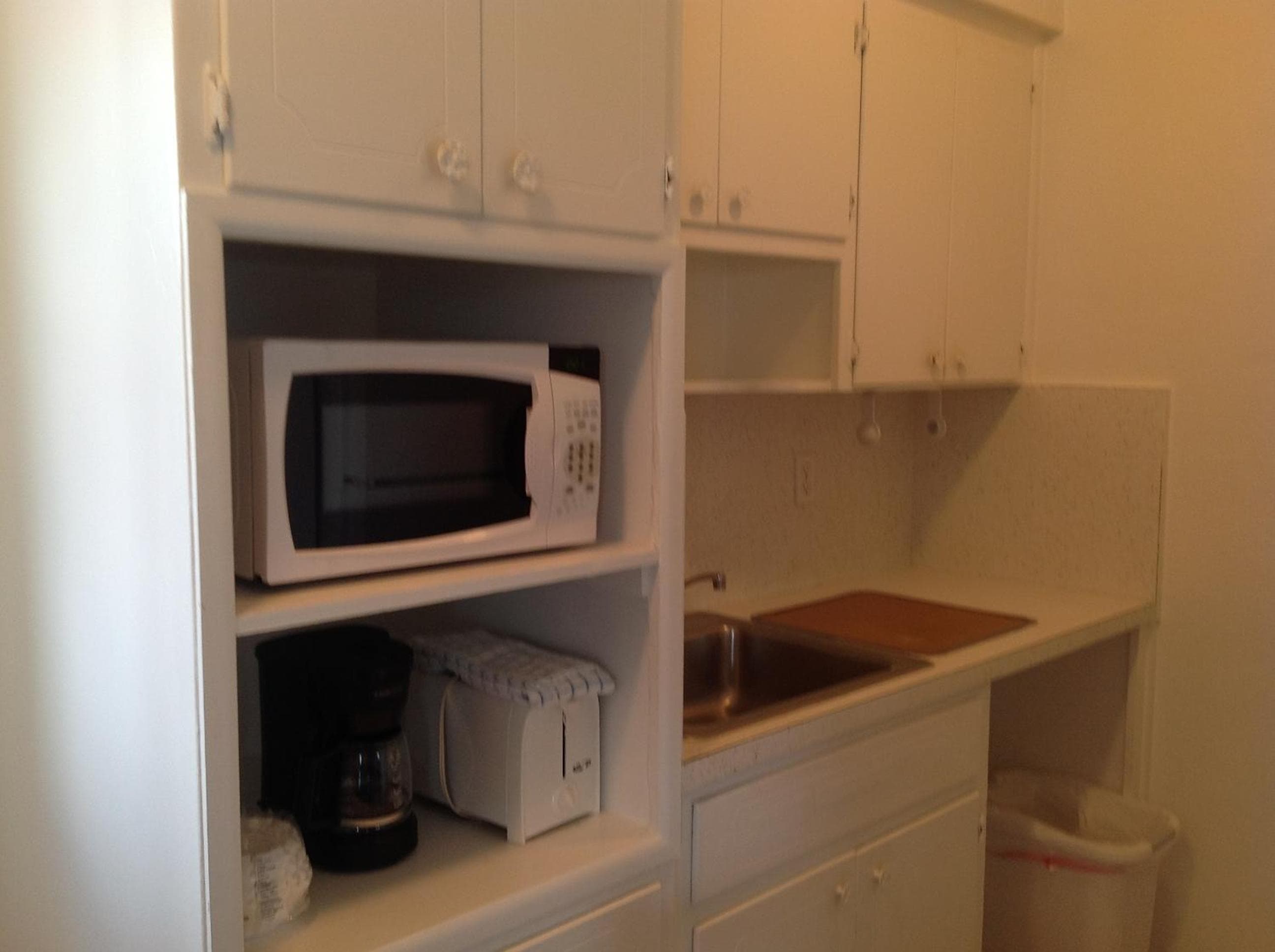 Suites Summerland — 8