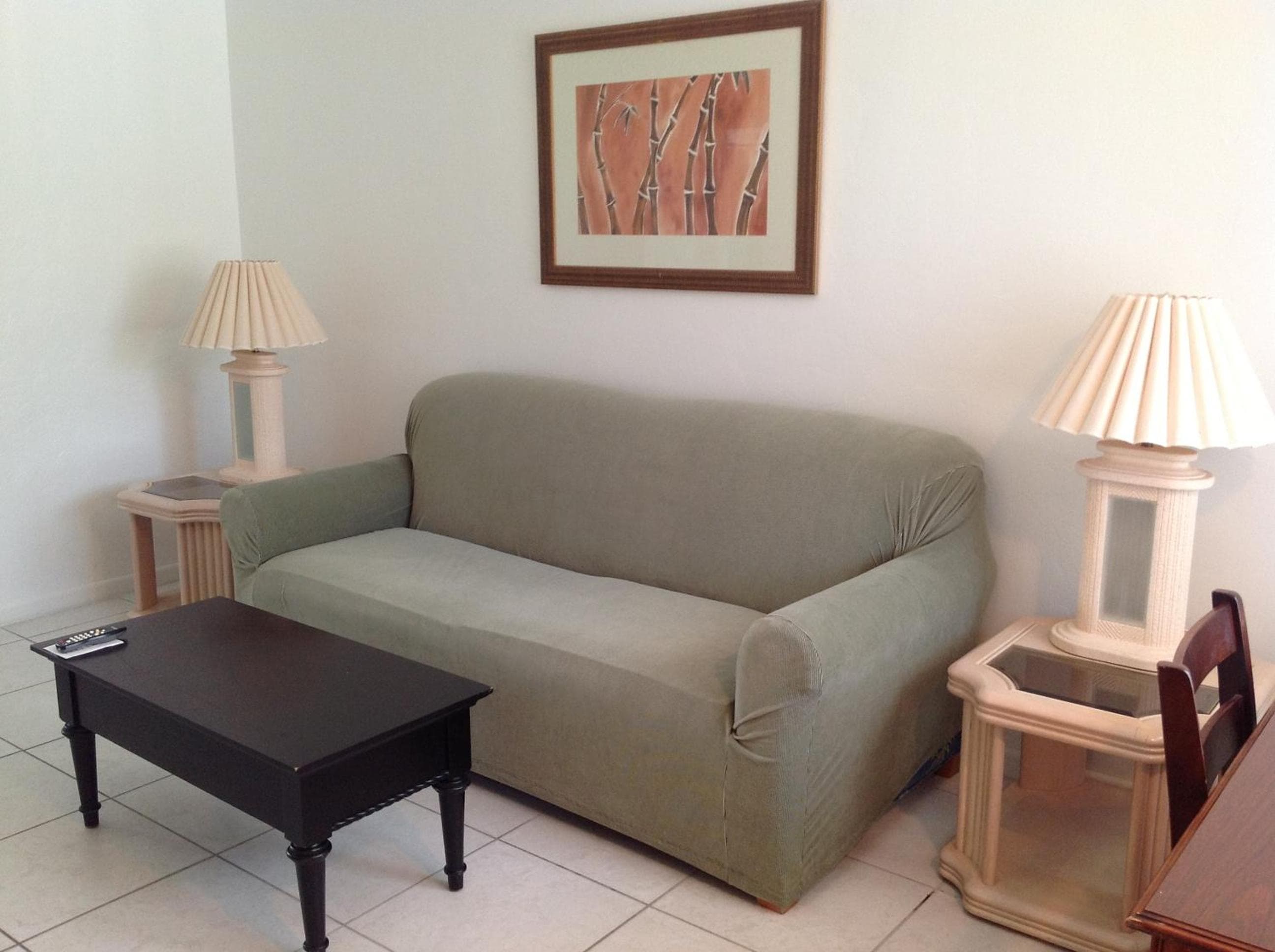Suites Summerland — 17