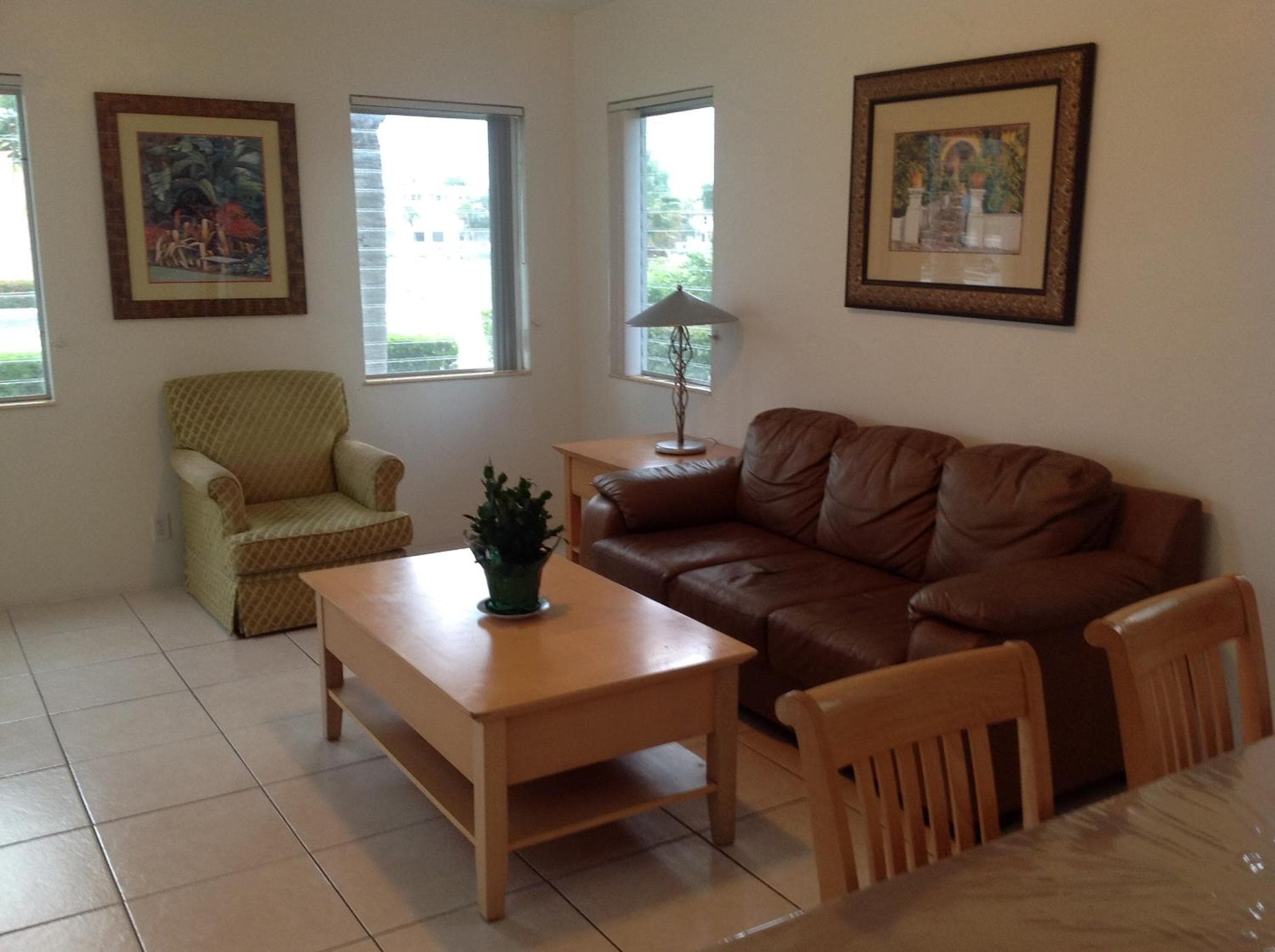 Suites Summerland — 7