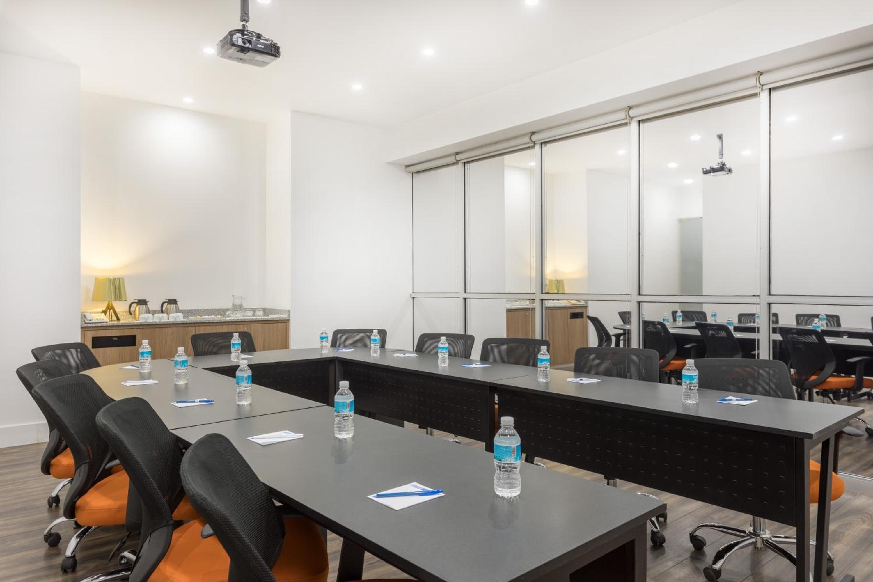 TRYP by Wyndham Mexico City World Trade Center Area — 4