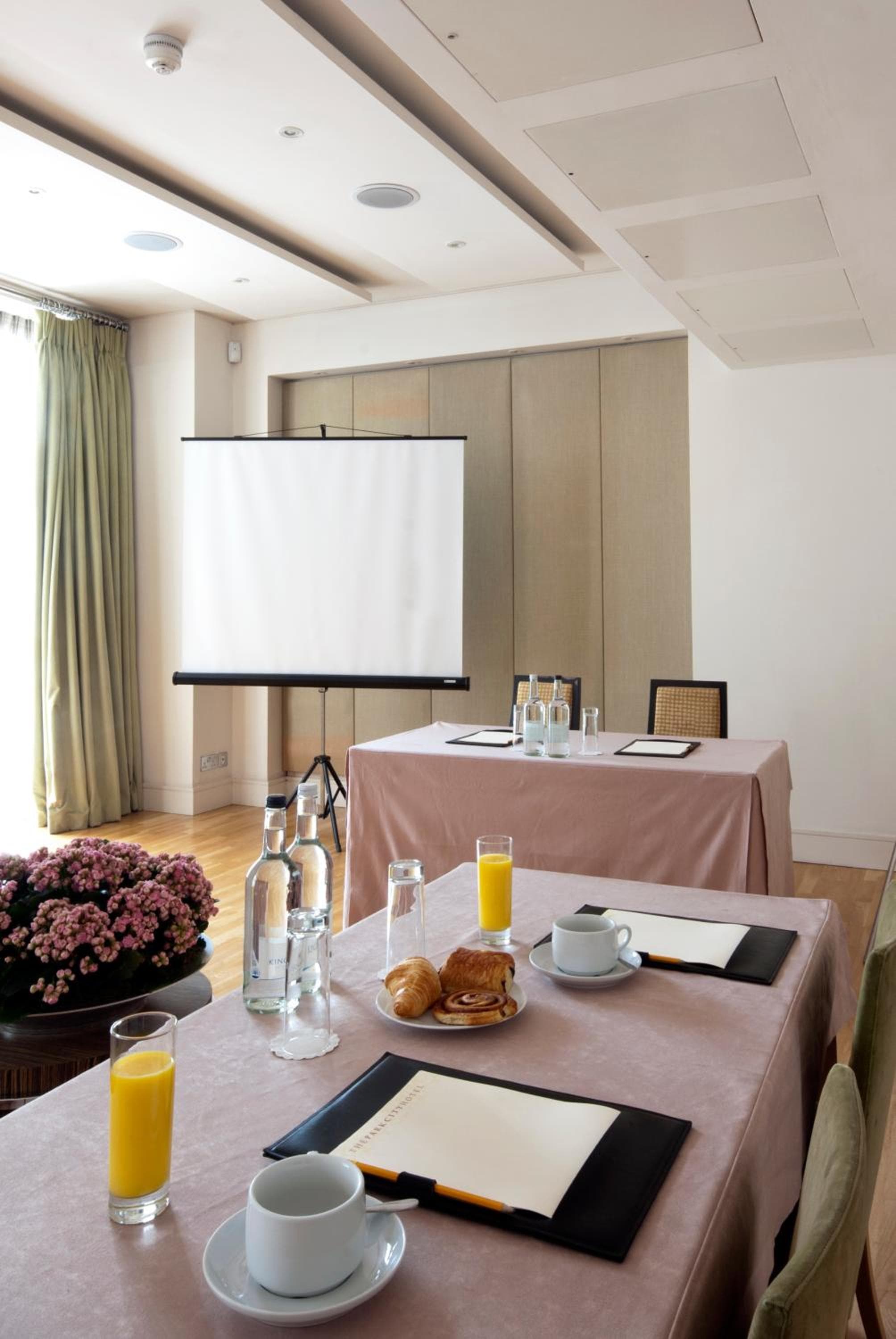 Hotel Park City Grand Plaza Kensington — 21