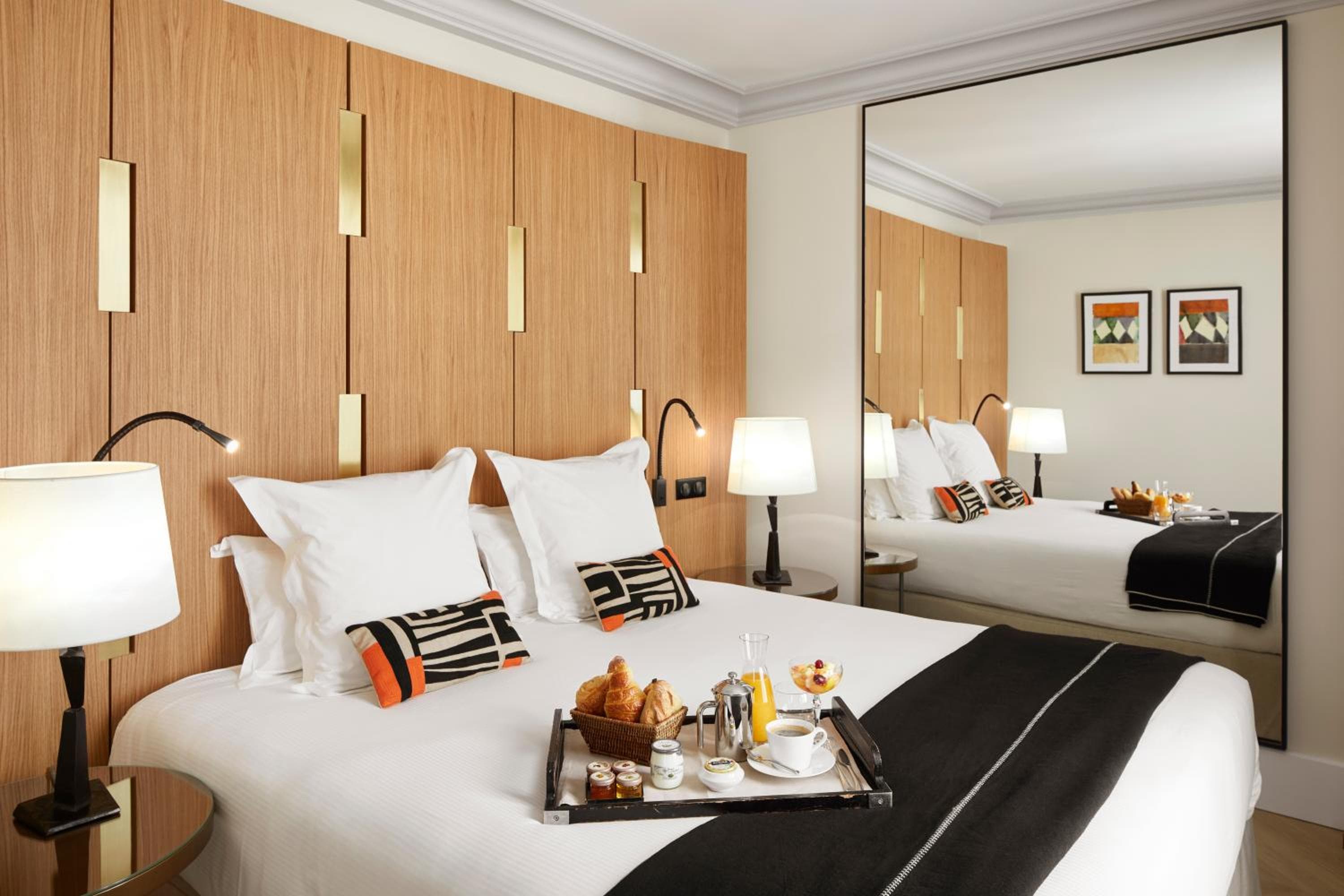 Hotel Montalembert — 5