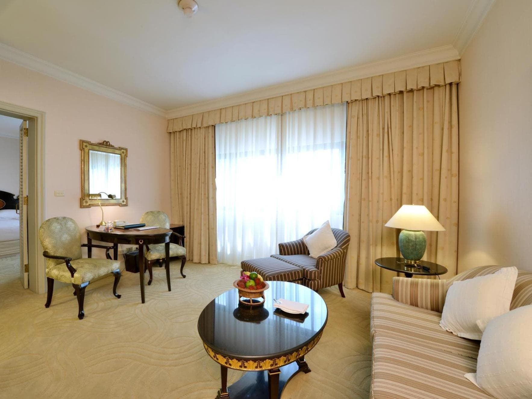 Evergreen Laurel Hotel Bangkok — 18