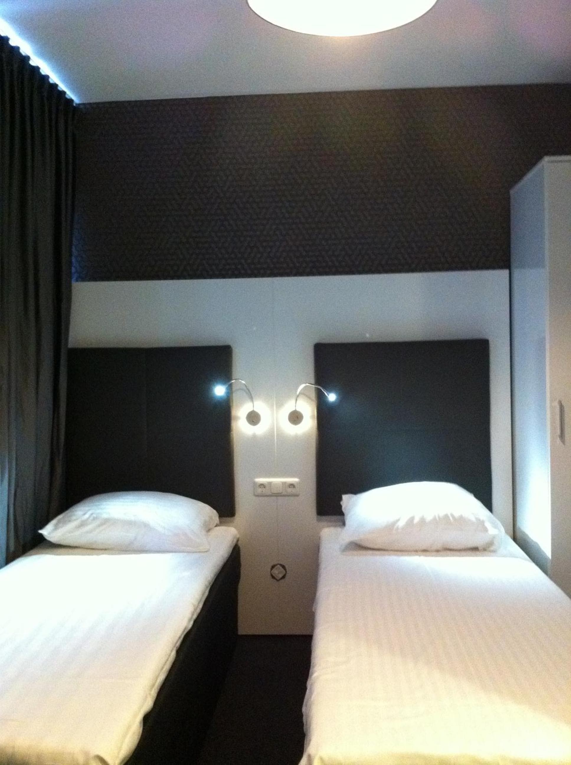 Hotel Vossius Vondelpark — 23