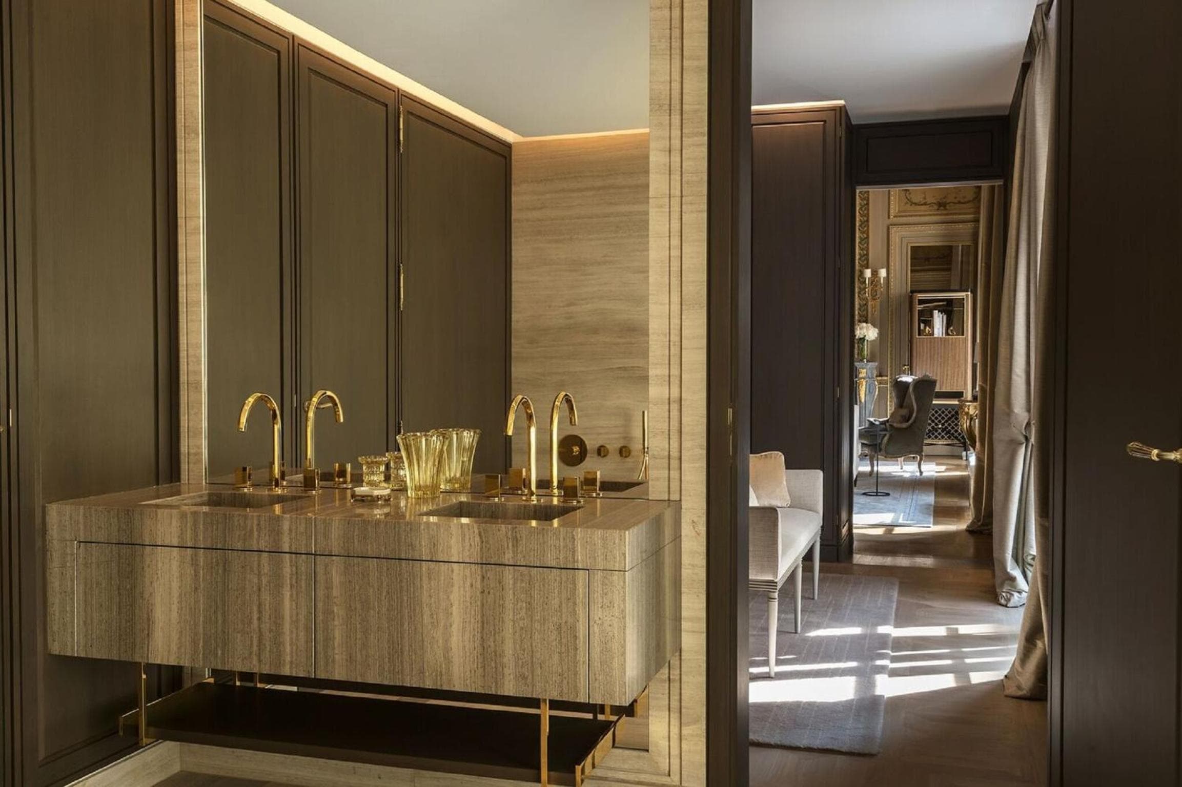 Hotel de Crillon — 6