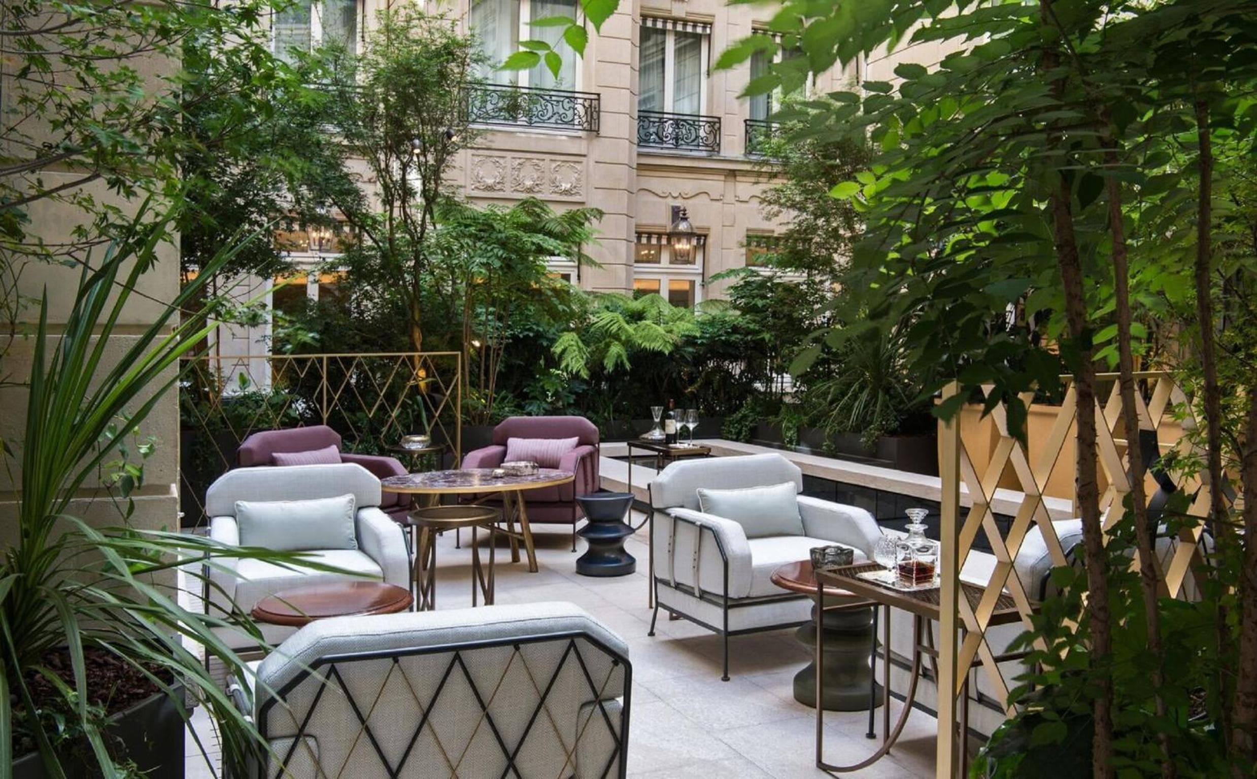 Hotel de Crillon — 22
