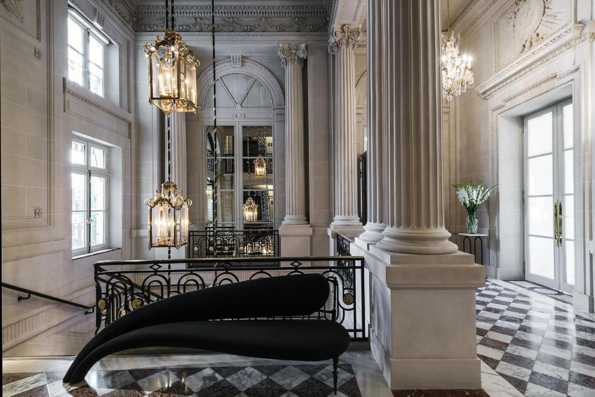 Hotel de Crillon — 9