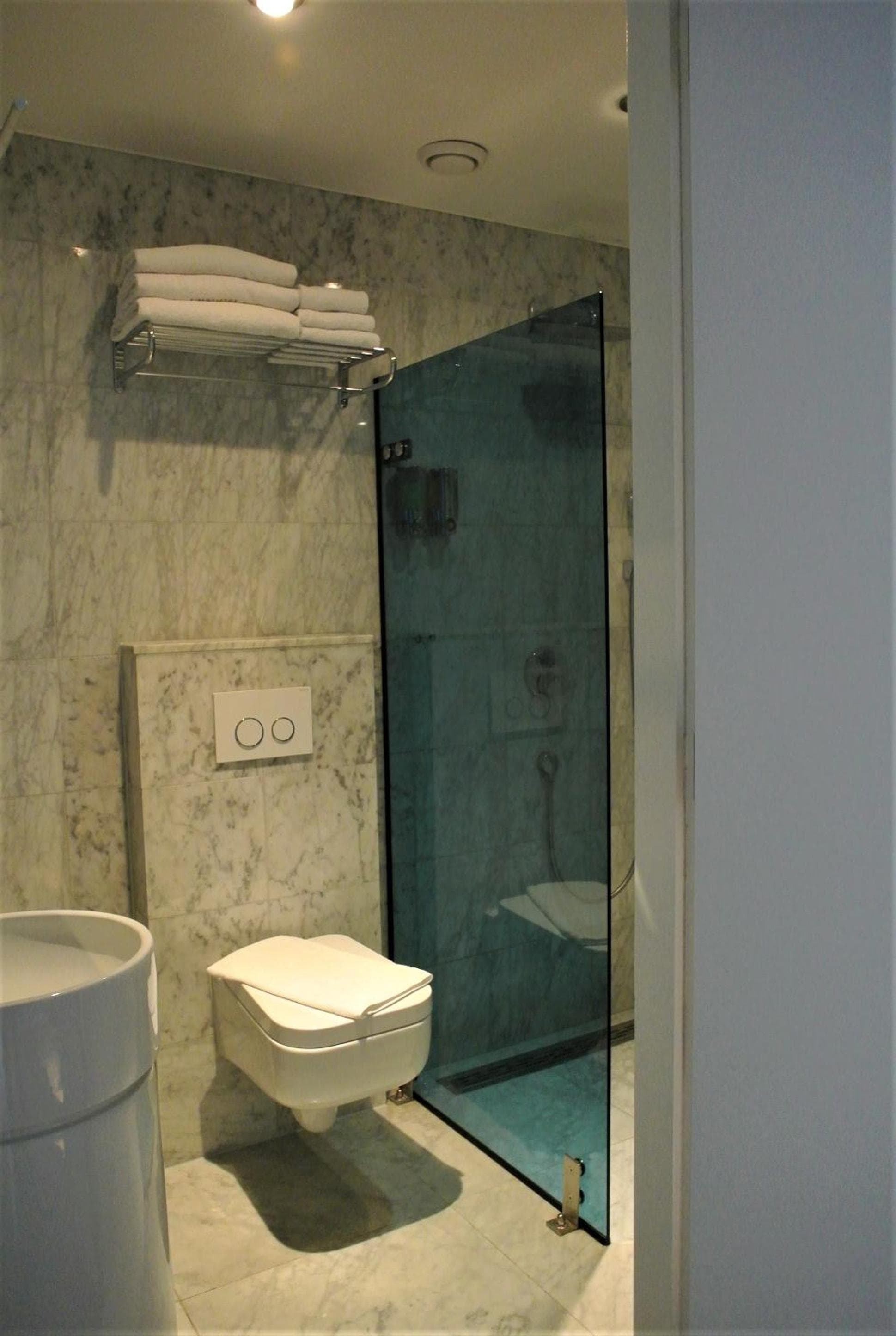 Amadi Park Hotel — 27