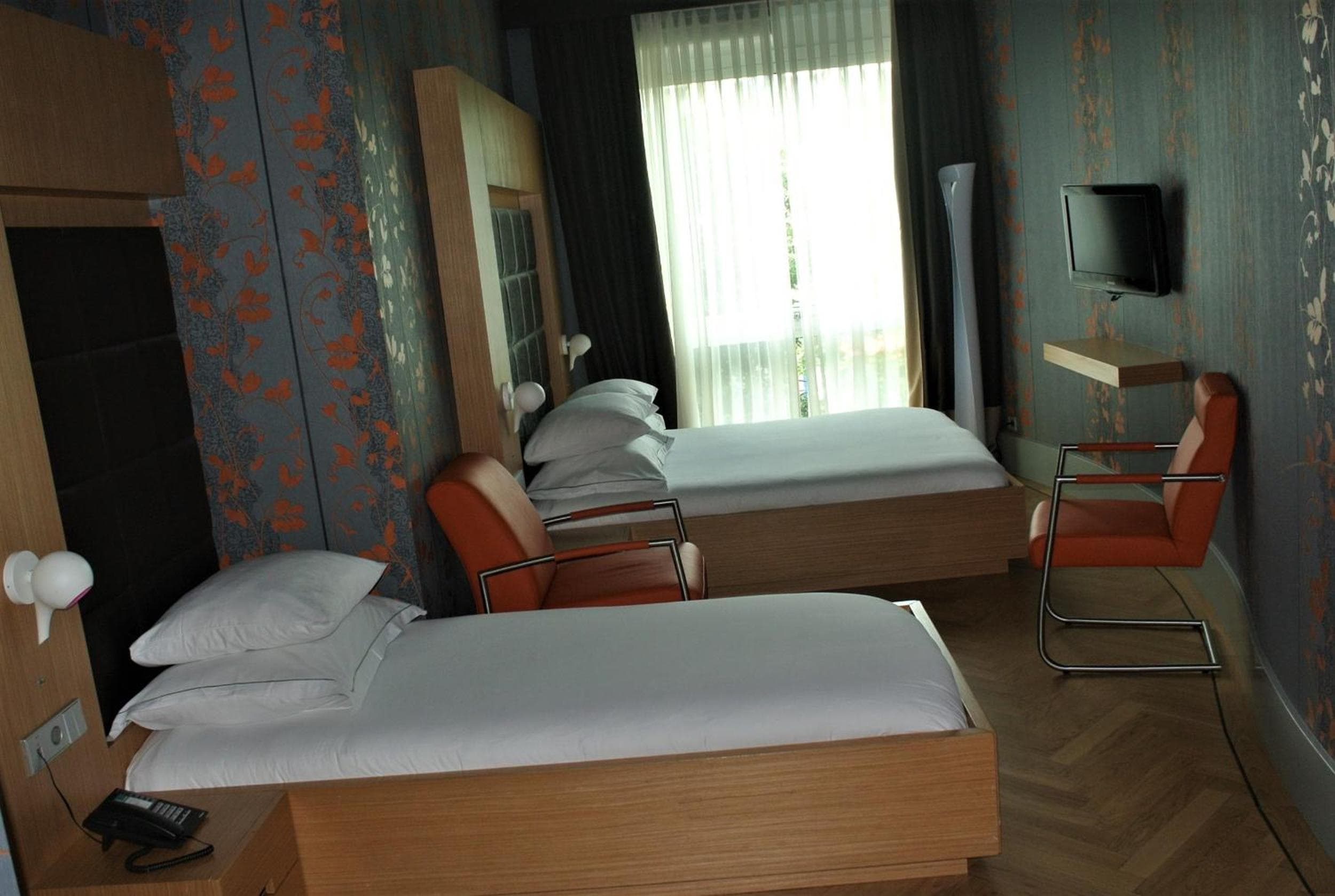 Amadi Park Hotel — 16