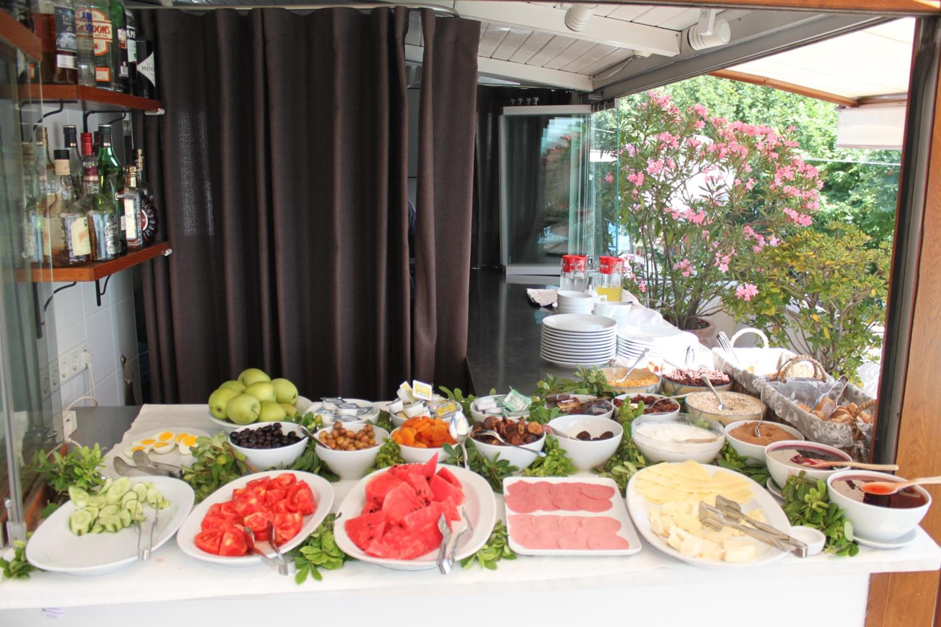 Hotel Sari Konak — 15