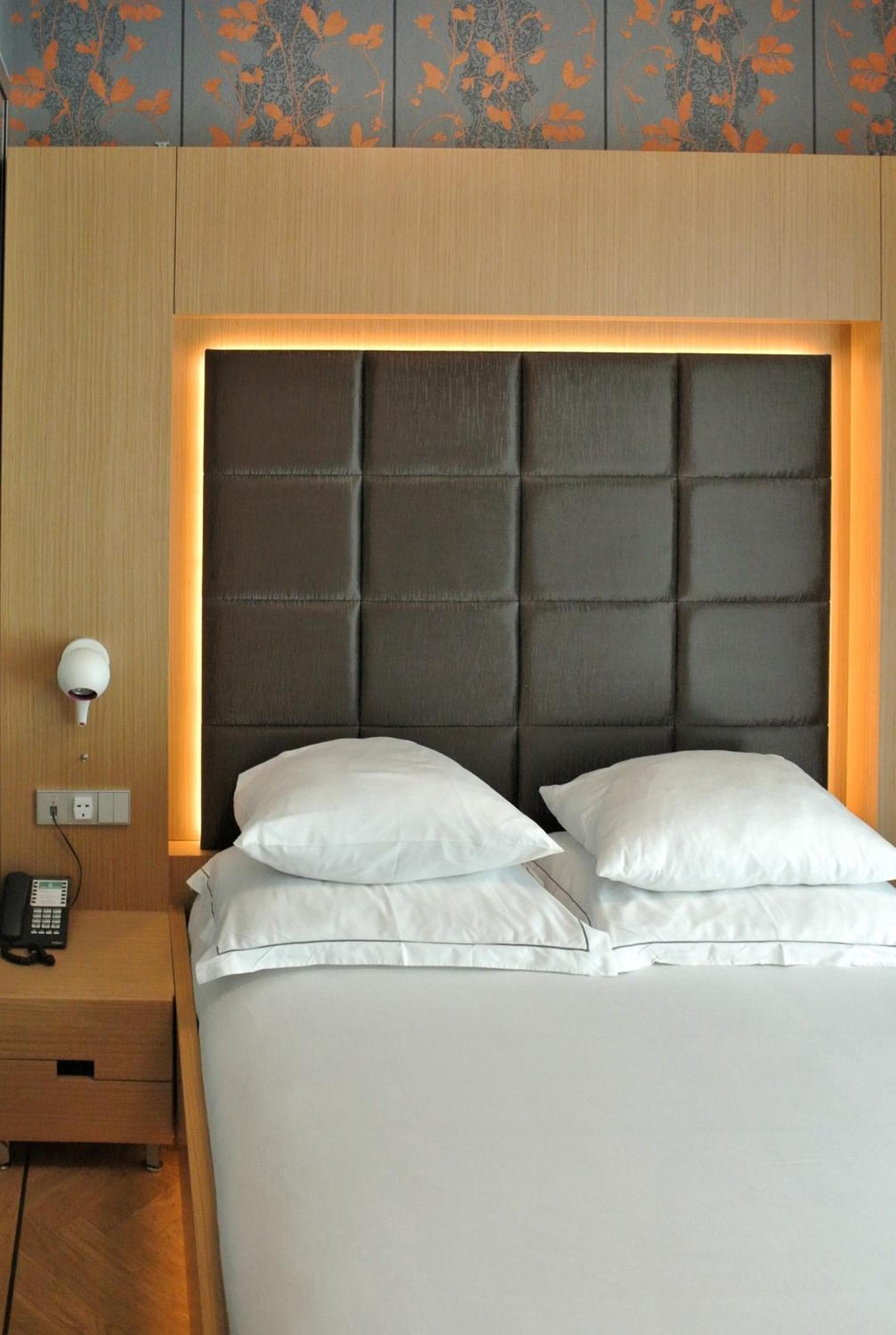 Amadi Park Hotel — 28