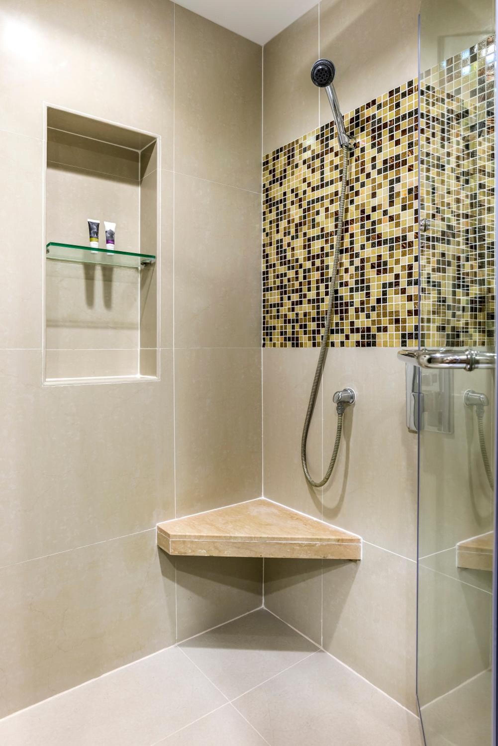 Mercure Bangkok Sukhumvit 11 — 7