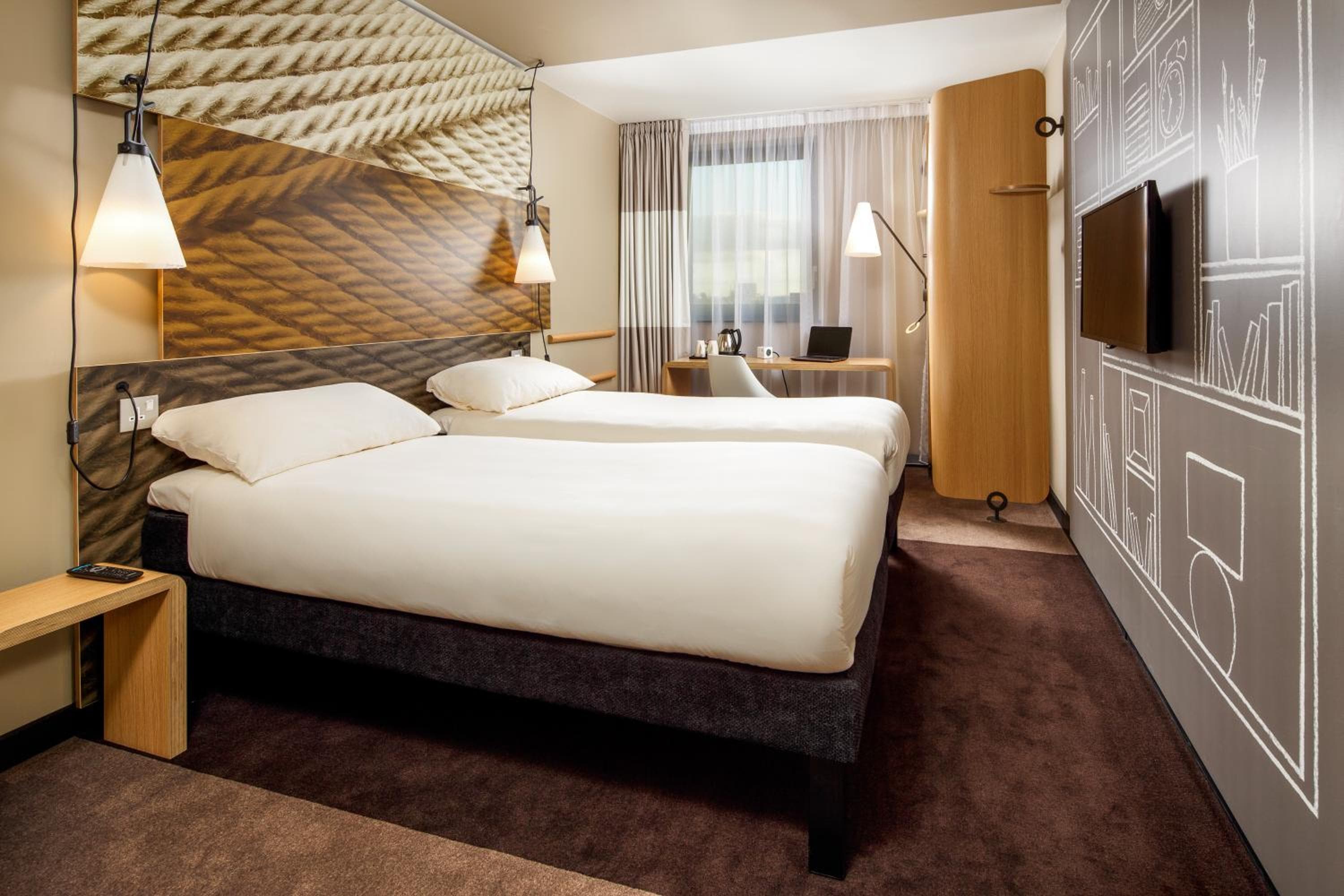 ibis London Excel-Docklands — 15