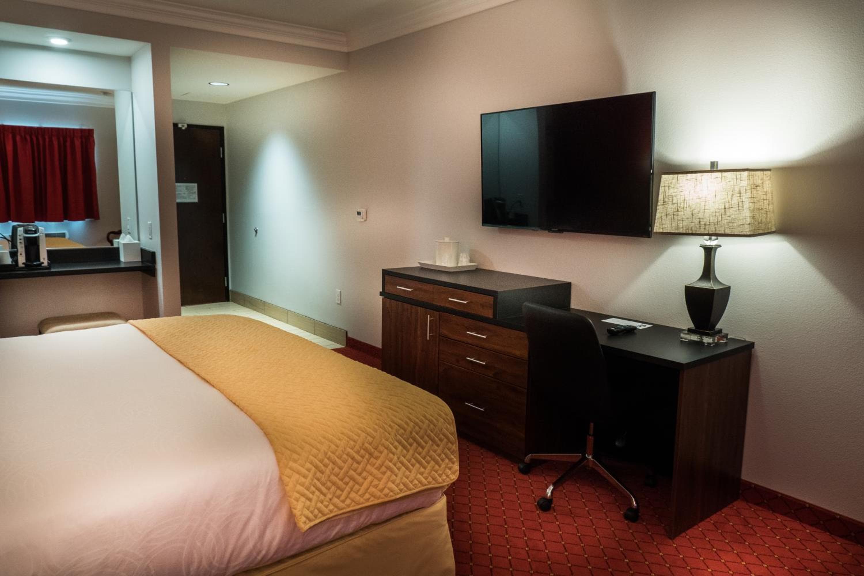 Skyline Hotel and Casino — 28