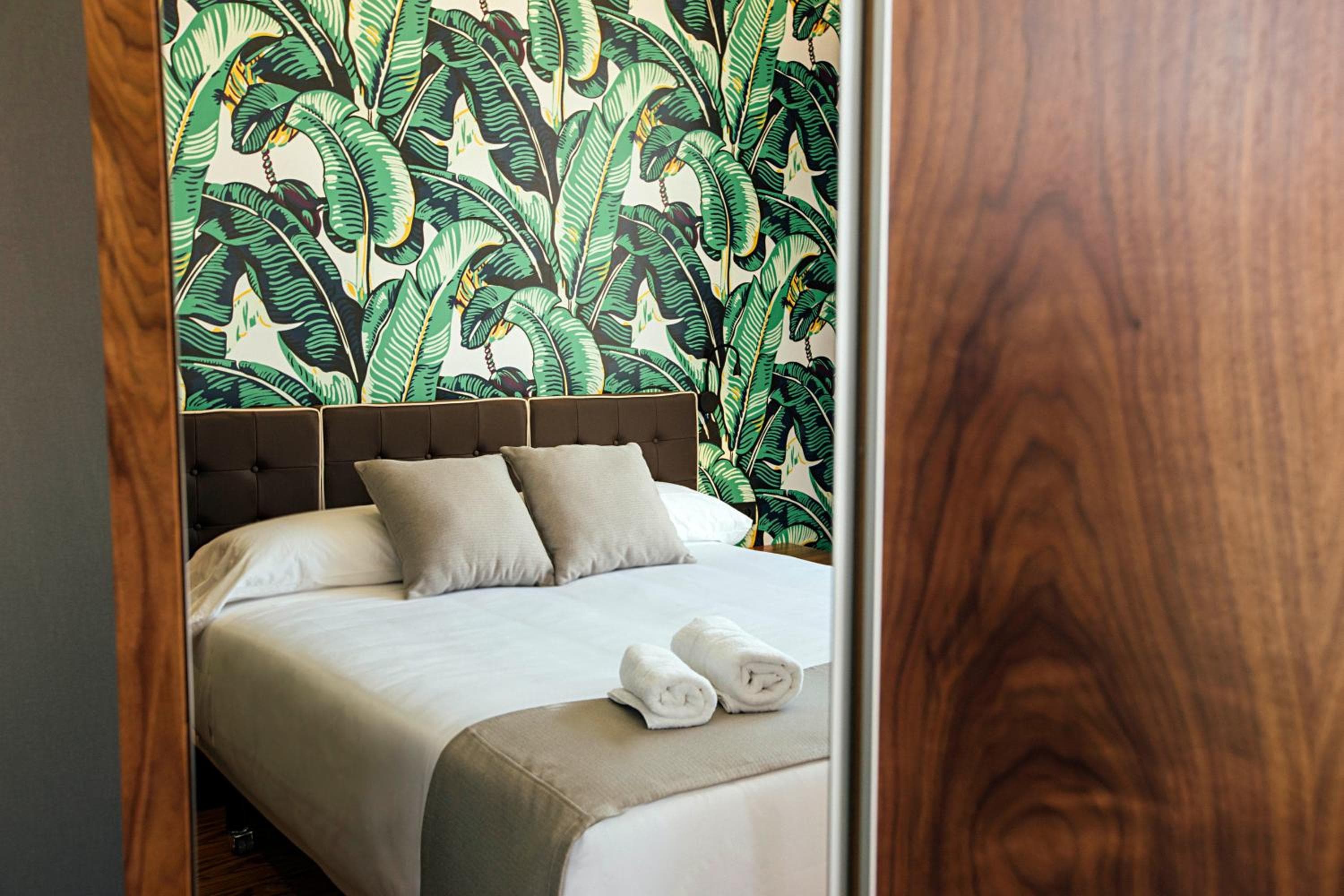 Malaga Premium Hotel — 14