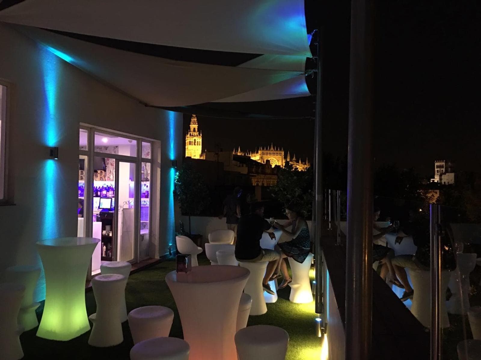 Adriano Boutique Sevilla — 8