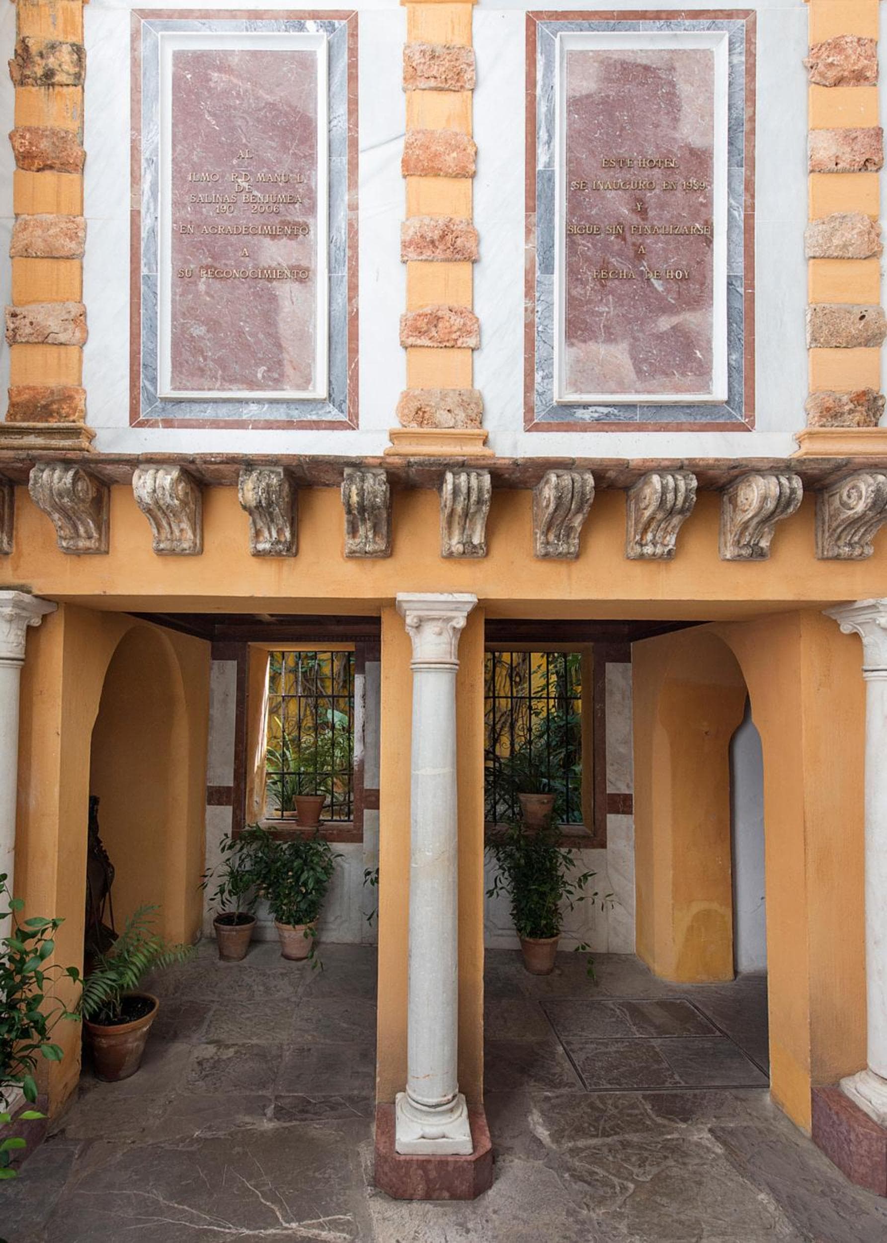 Hotel Las Casas de la Judería — 28