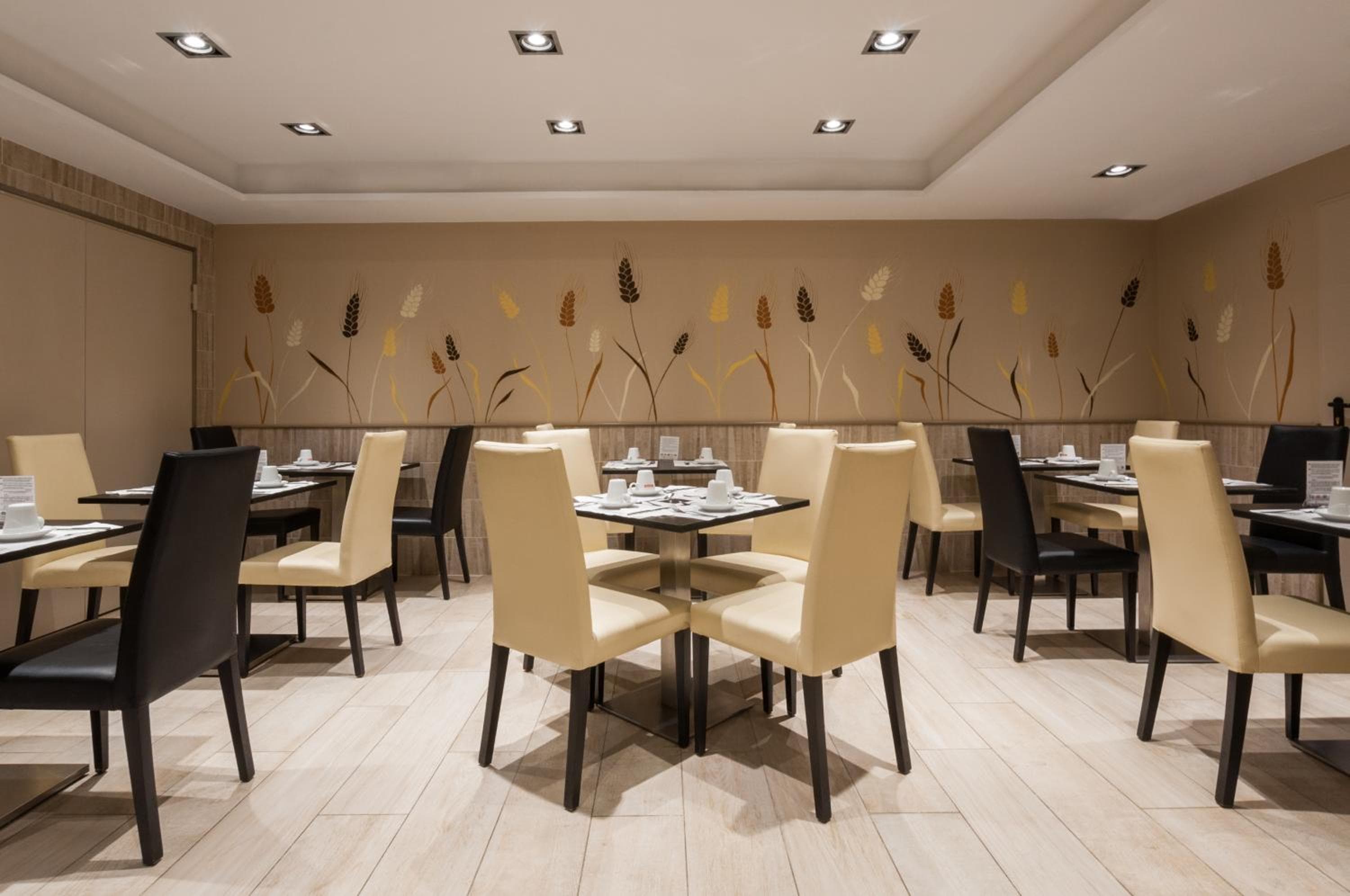 Hotel Santa Marta — 26