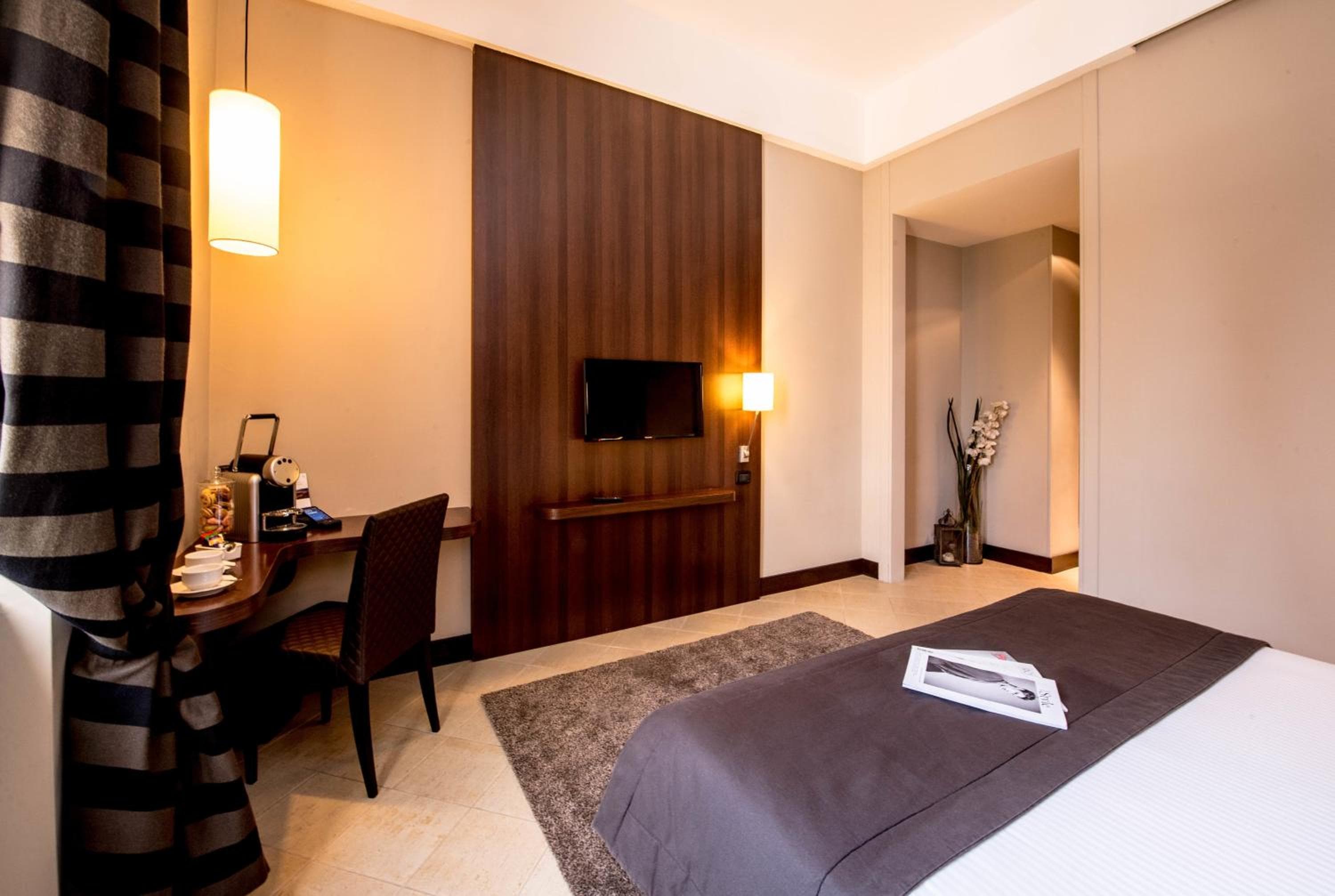 TH Roma - Carpegna Palace — 24