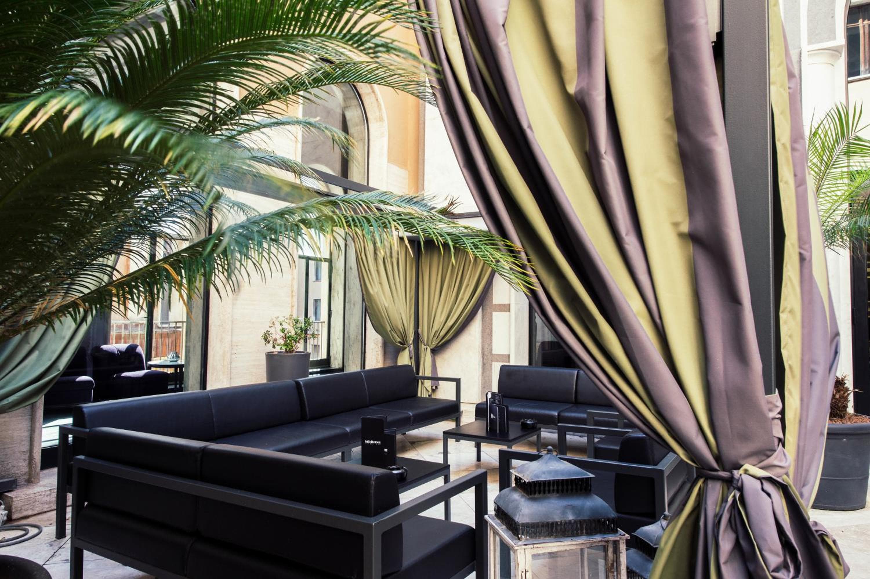 TH Roma - Carpegna Palace — 17