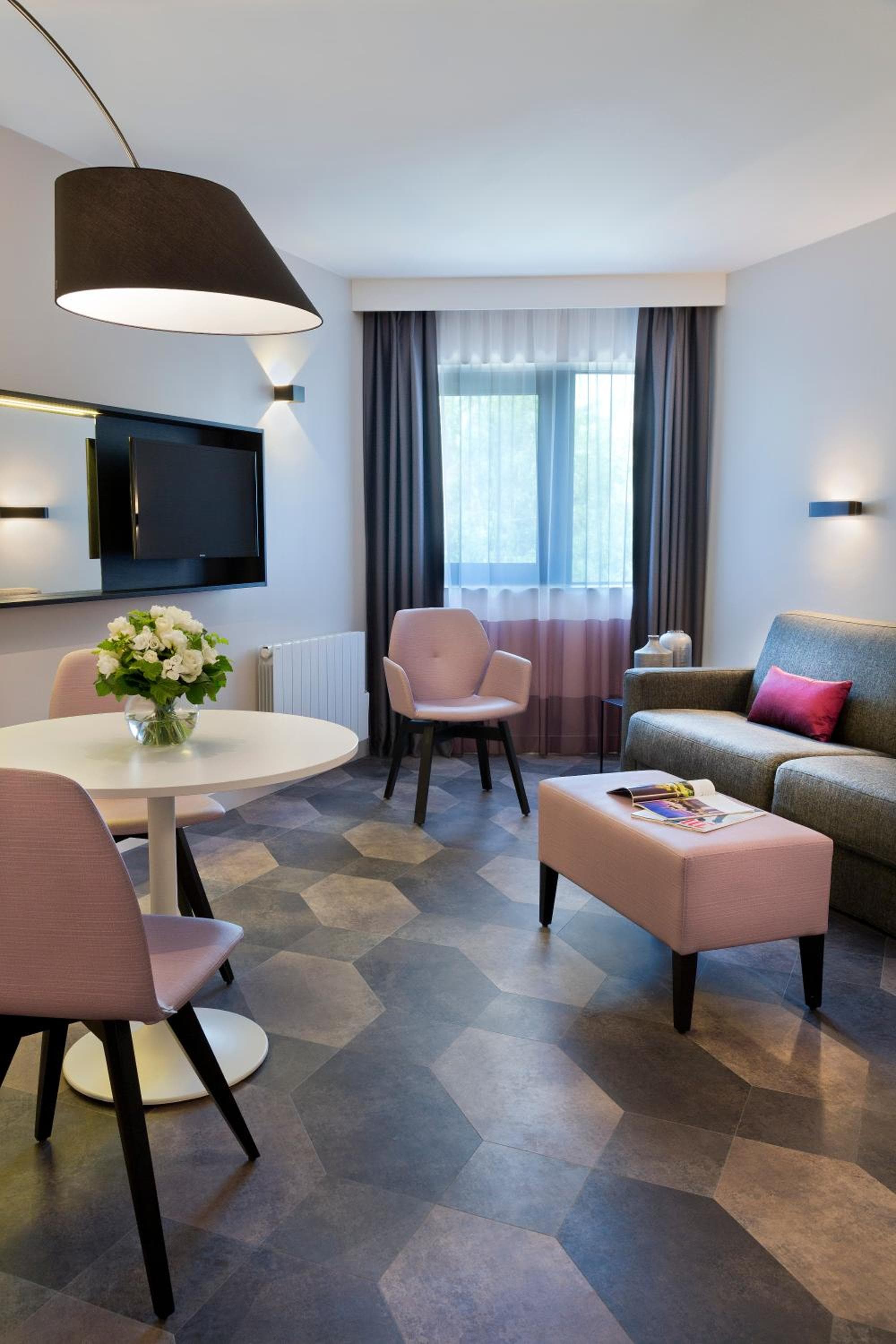 Citadines Trocadéro Paris — 18