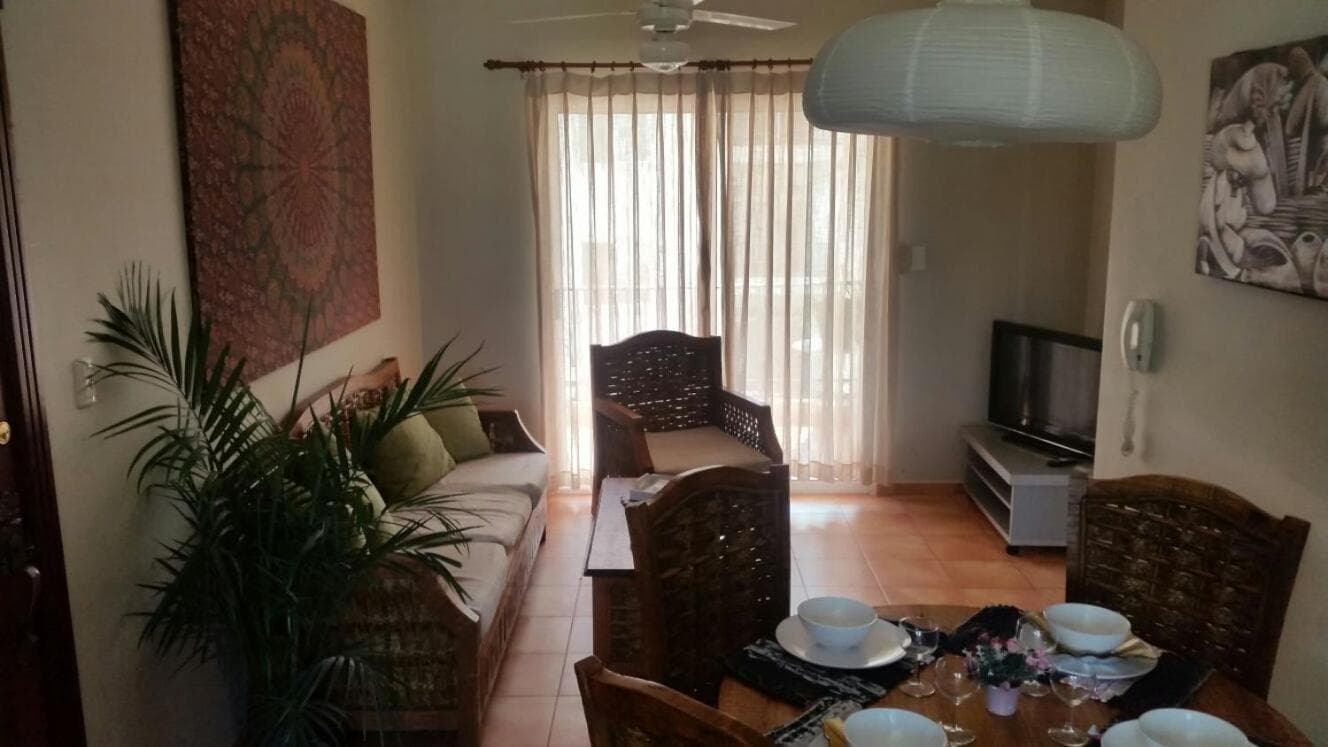 Bavaro Green — 18