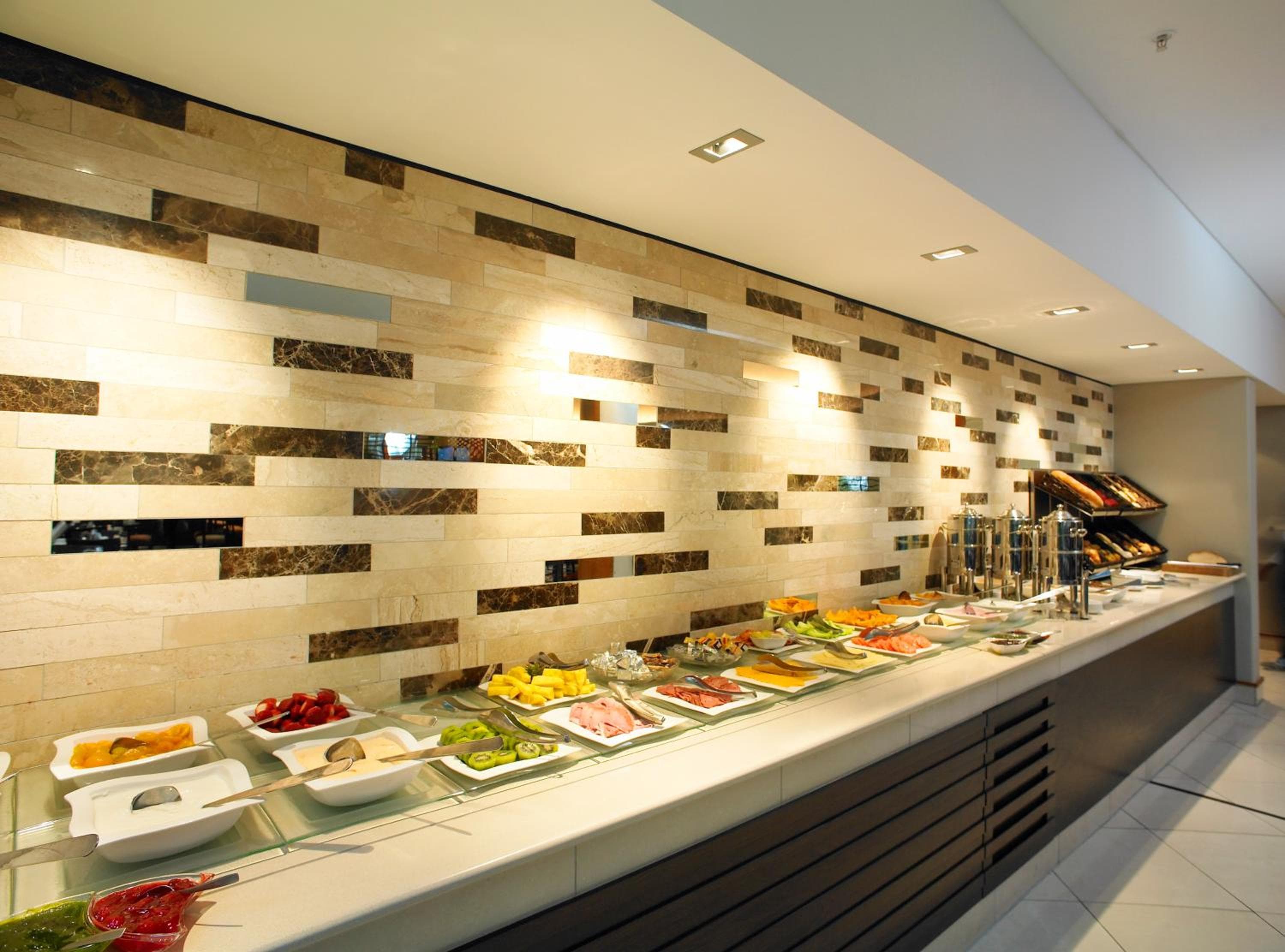 Southern Sun Waterfront Cape Town hotel, 1 Lower Buitengracht, Cape Town, South Africa — photo 33