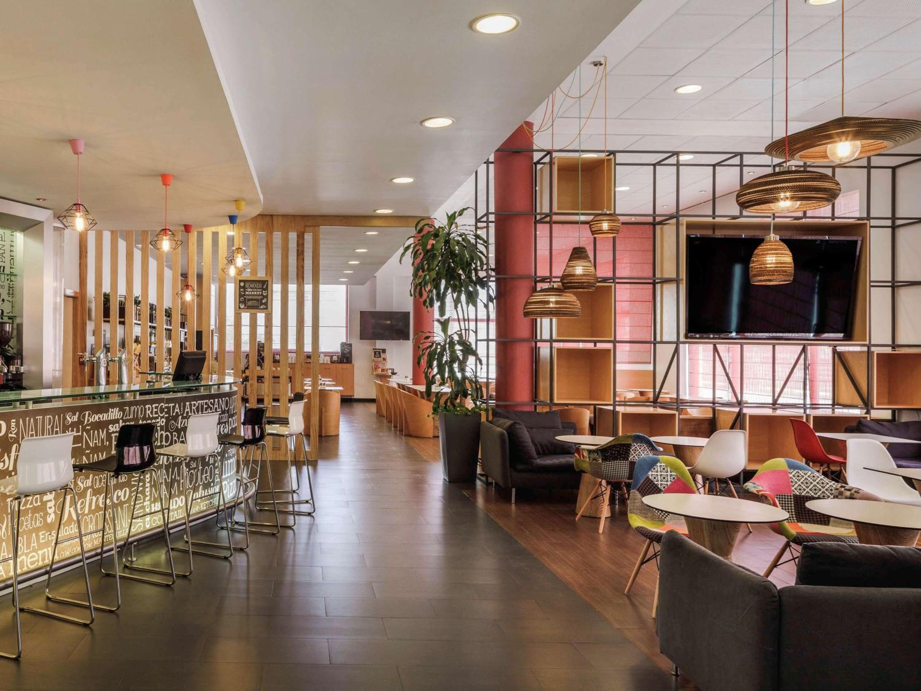 Ibis Malaga Centro Ciudad — 5