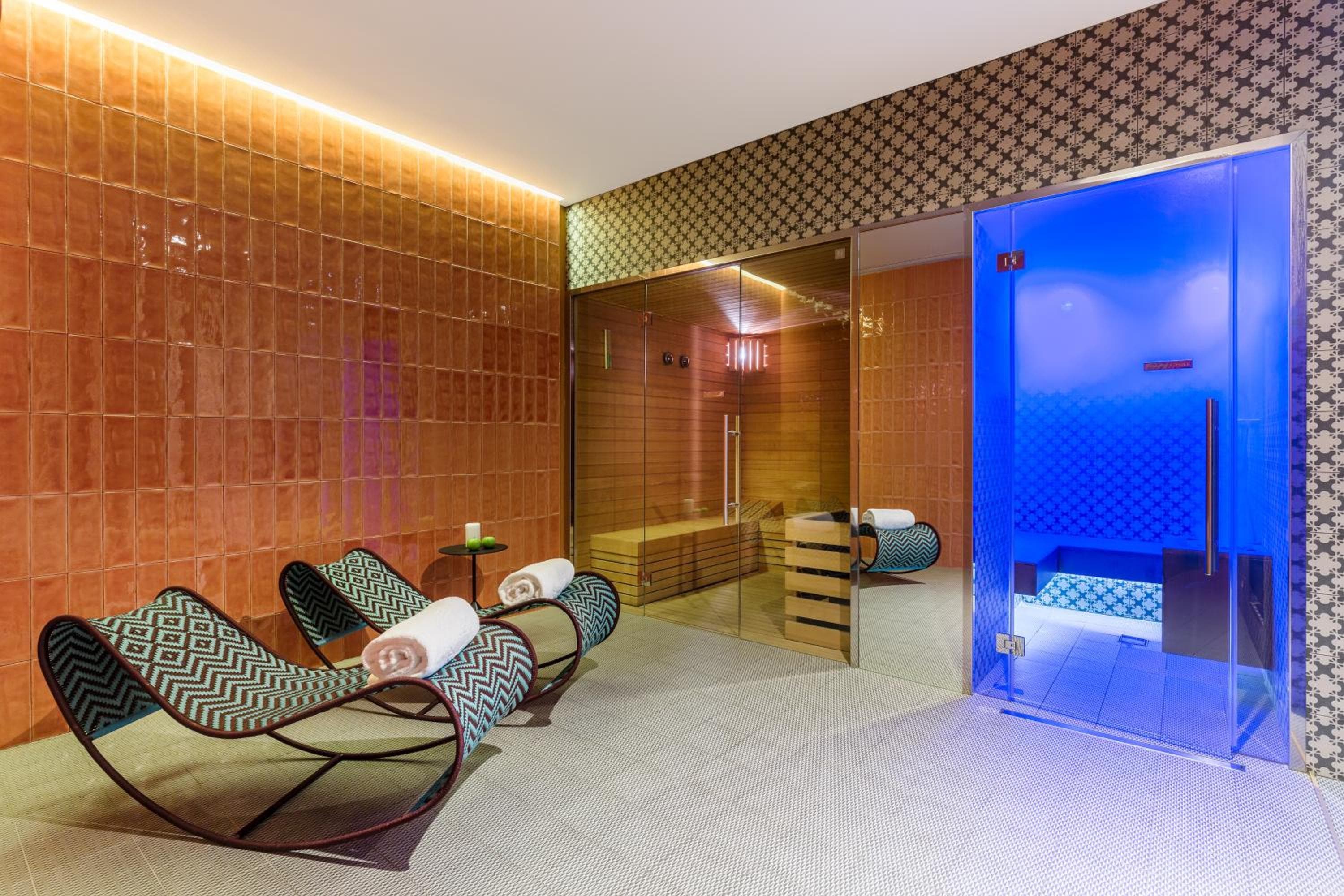 Room Mate Collection Giulia, Milan hotel, Silvio Pellico 4, Milan, Italy — photo 17